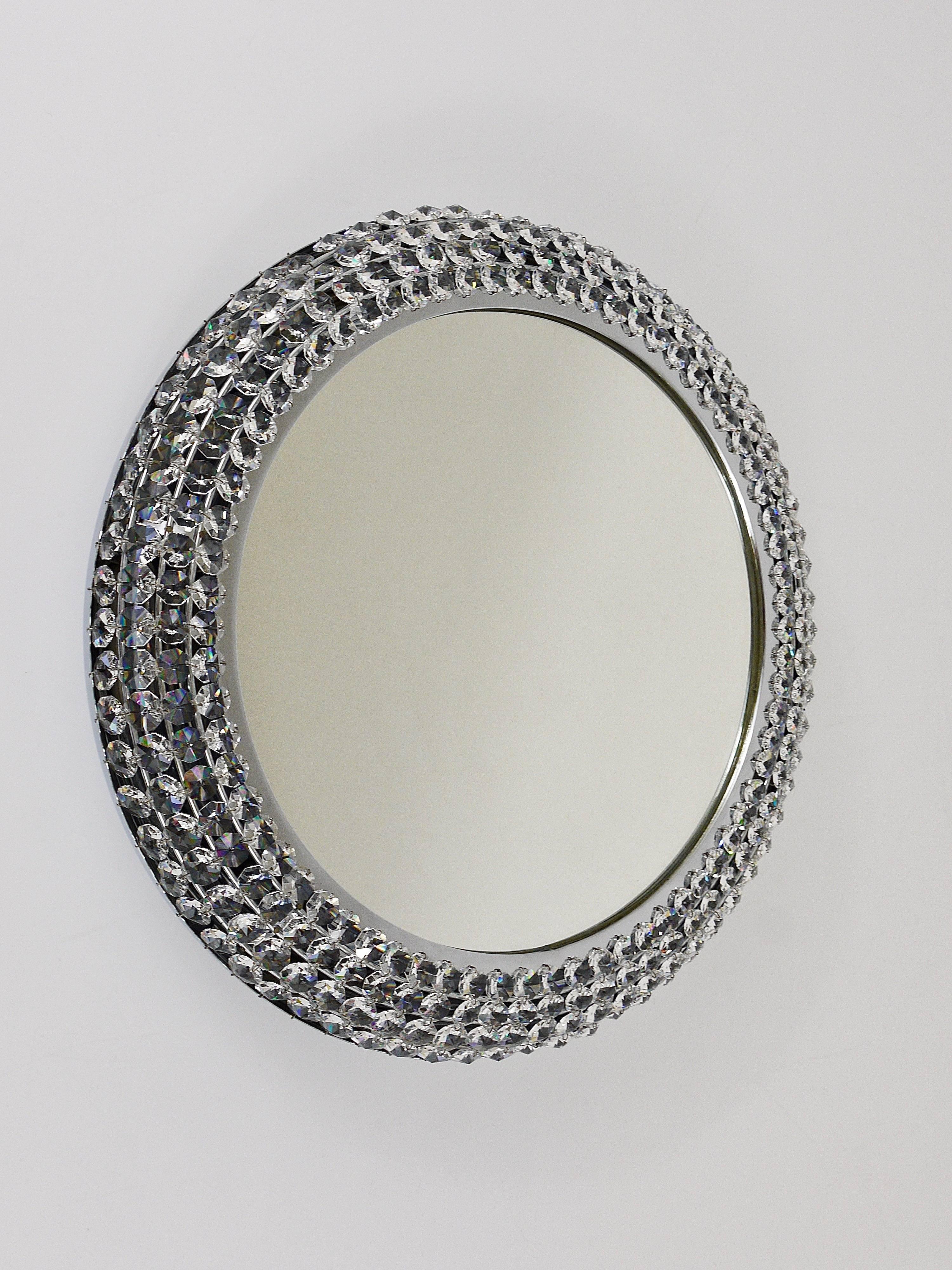 Round Bakalowits Style Faceted Crystal & Chrome Backlit Wall Mirror, 1960s For Sale 2