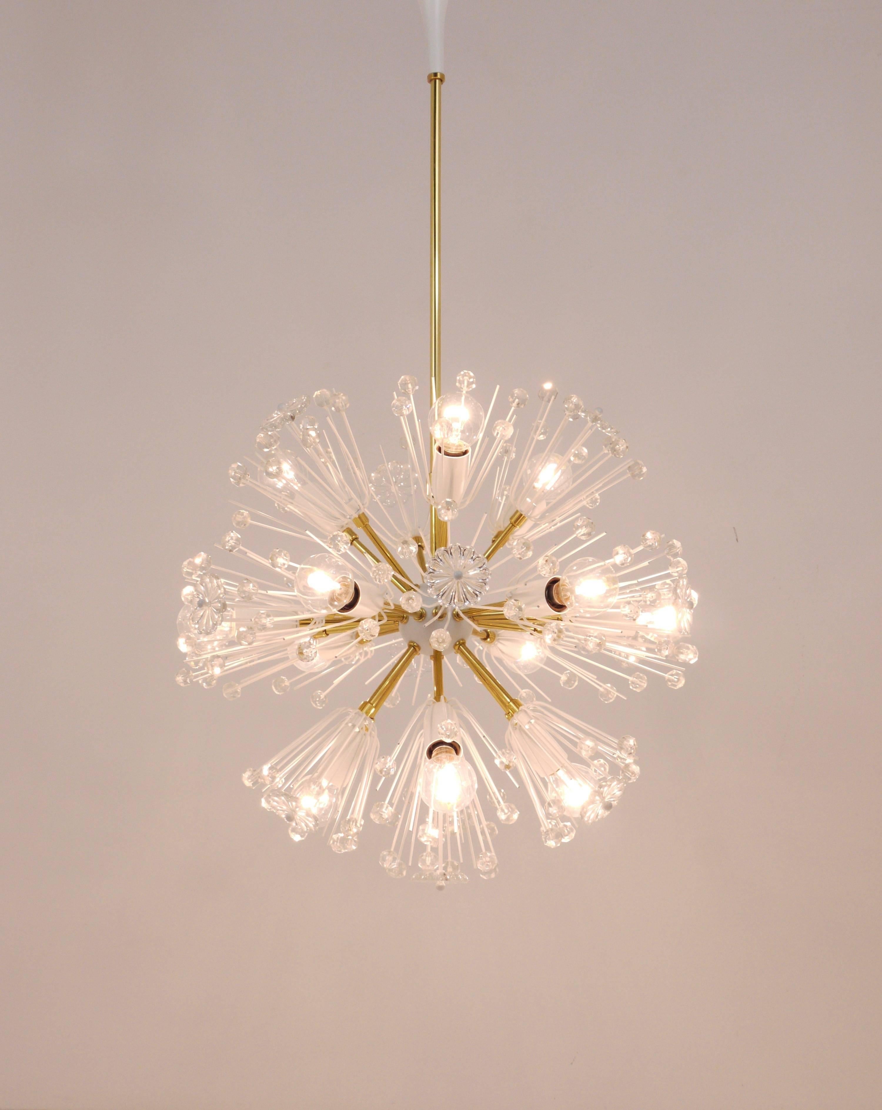 Emil Stejnar Blowball Sputnik Brass Chandelier by Rupert Nikoll, Austria, 1950s For Sale 1