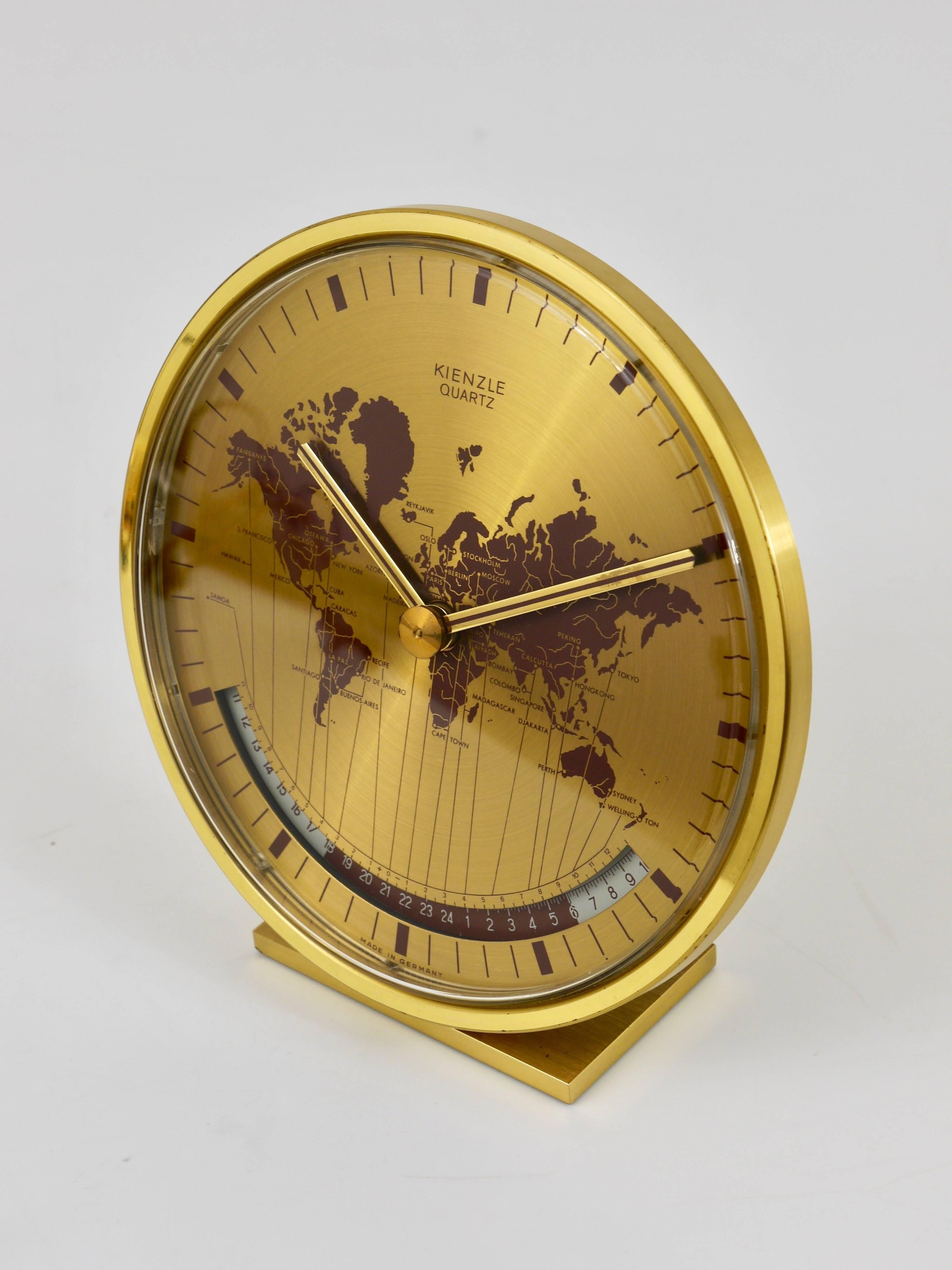 Mid-Century Kienzle GMT World Time Zone Brass Table Clock, Germany, 1960s In Excellent Condition In Vienna, AT