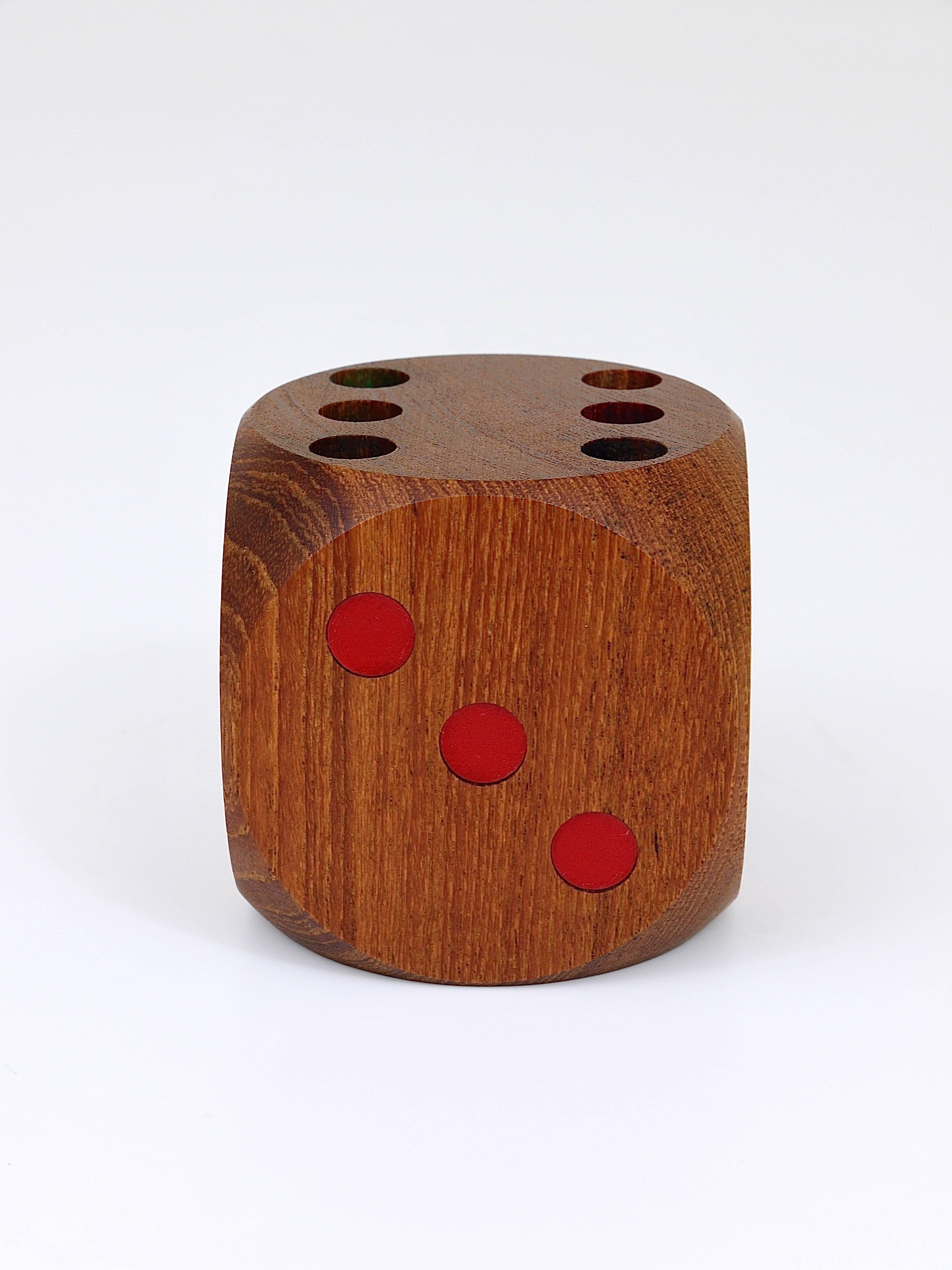 Danish Mid-Century Teak Dice Pen Holder, Dansk, Denmark, 1950s In Excellent Condition In Vienna, AT