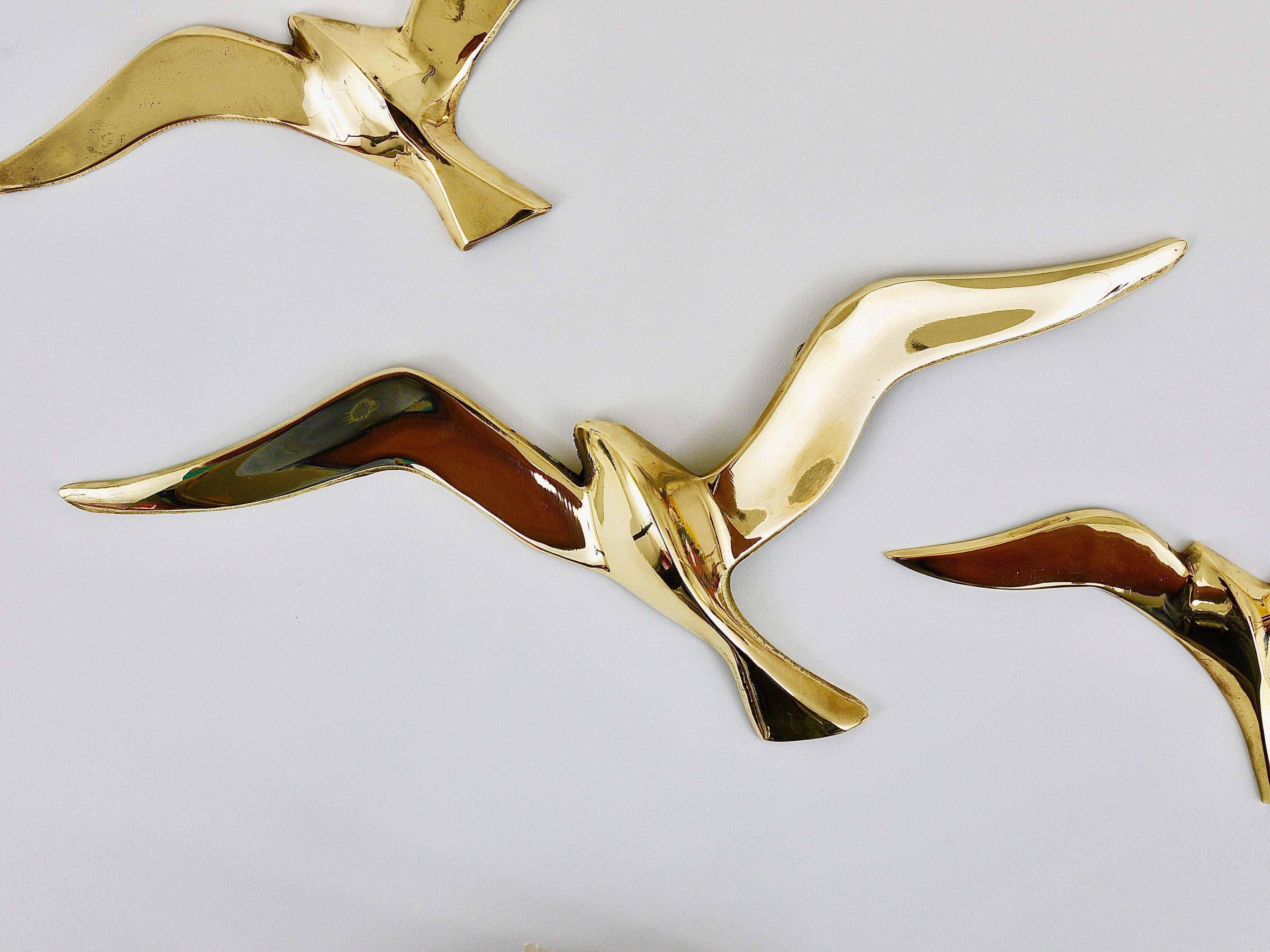 Mid-Century Modern Five Wall-Mounted Mid-Century Seagull Bird Brass Sculptures, Austria, 1950s