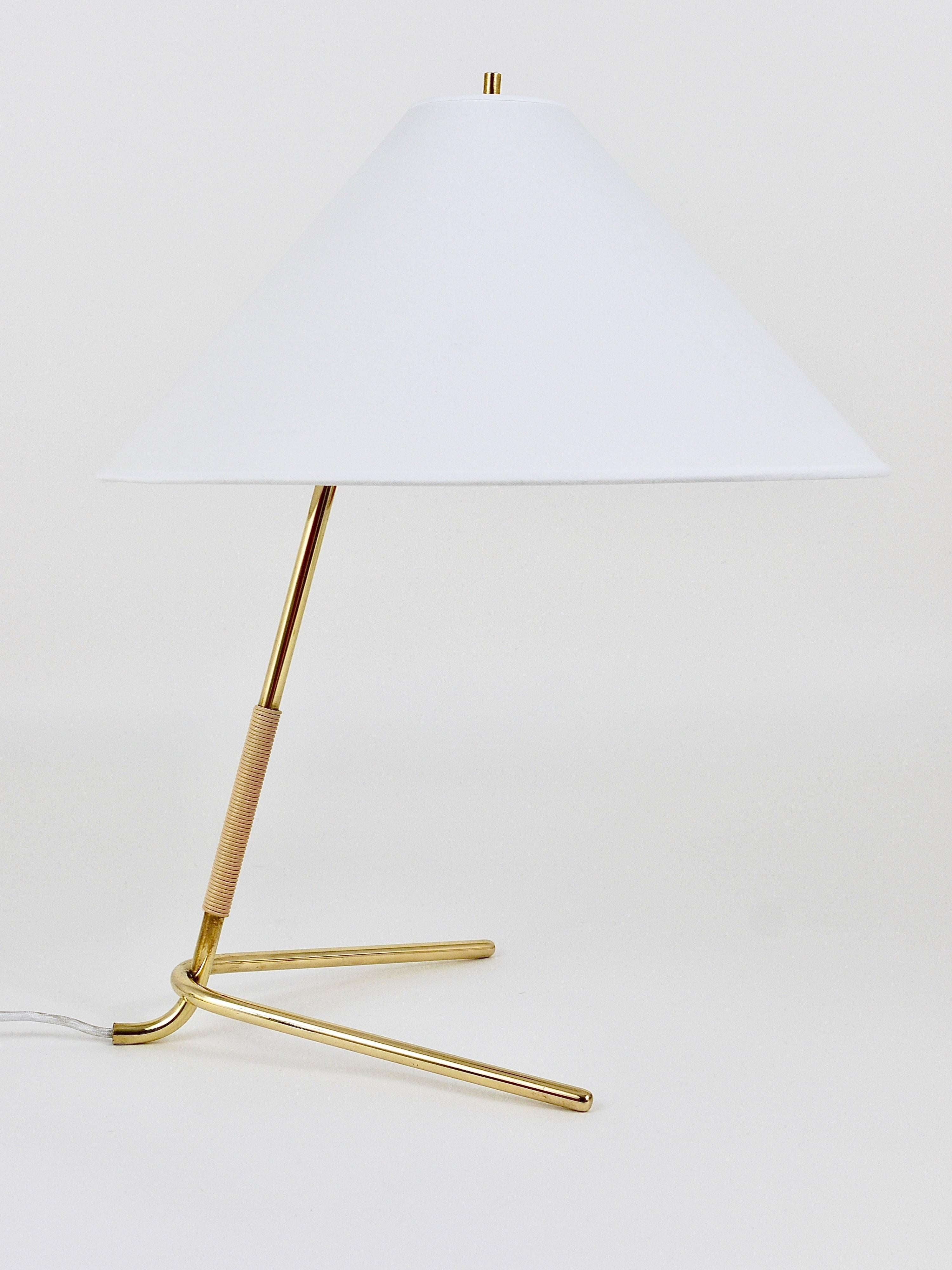 Mid-Century Modern Mid-Century Kalmar Hase TL Brass Table Lamp, Austria, 1950s