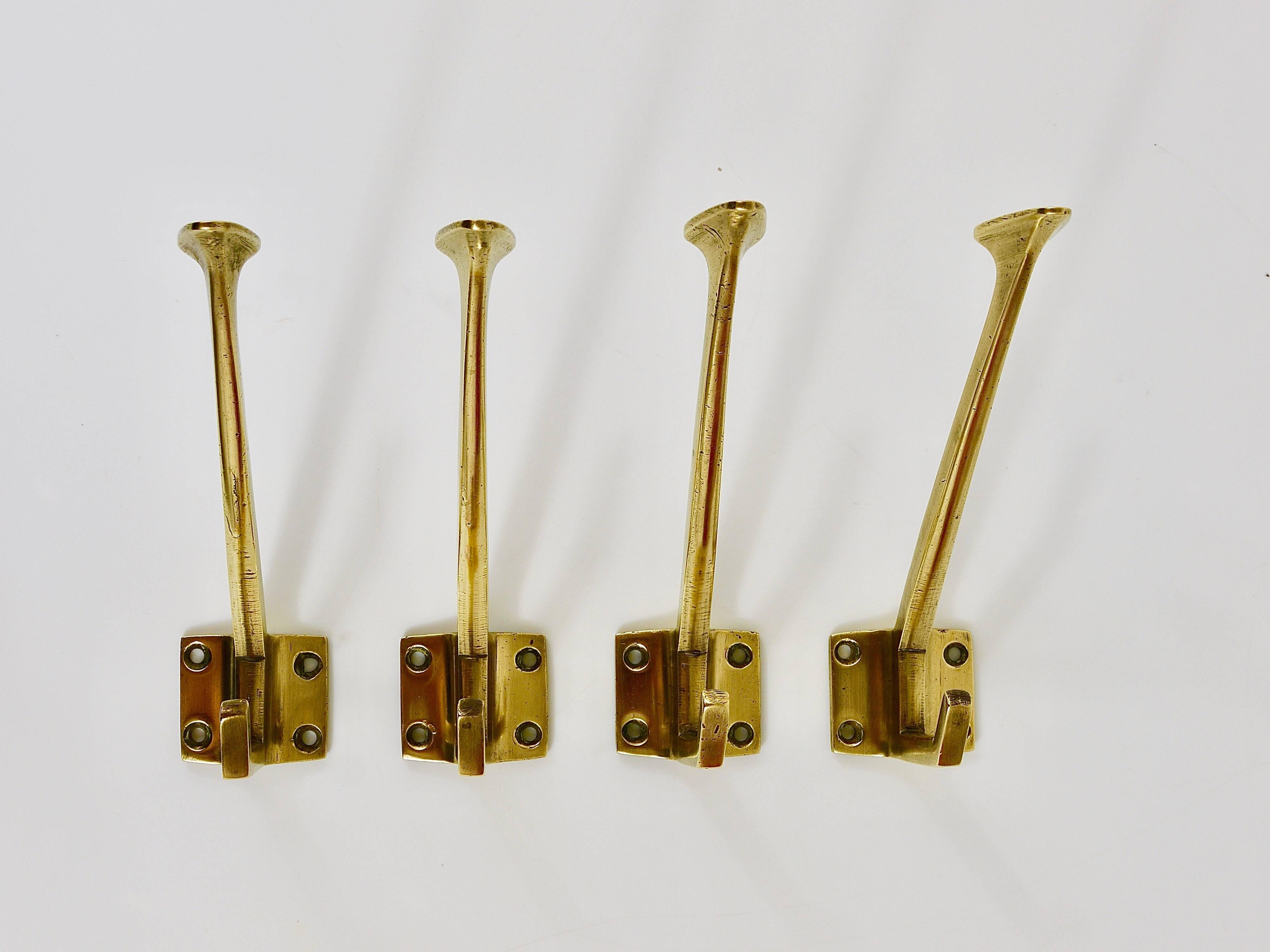 Up to Four Handcrafted Art Nouveau Brass Wall Hooks, Austria, circa 1910 2