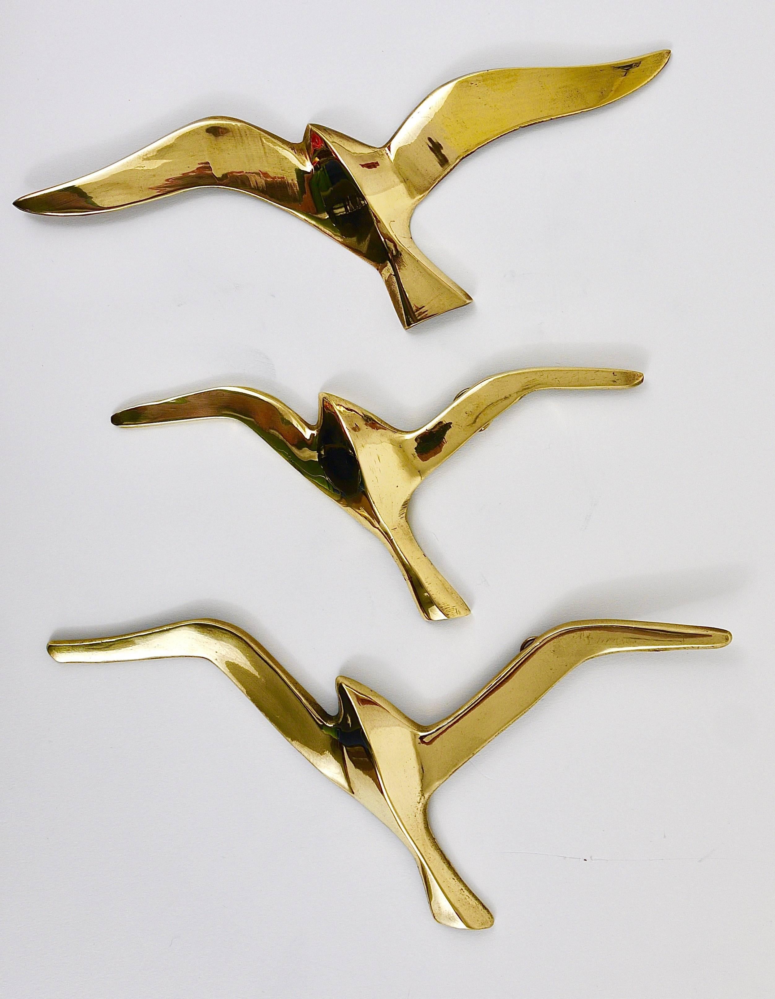 Austrian Five Wall-Mounted Midcentury Seagull Bird Brass Sculptures, Austria, 1950s