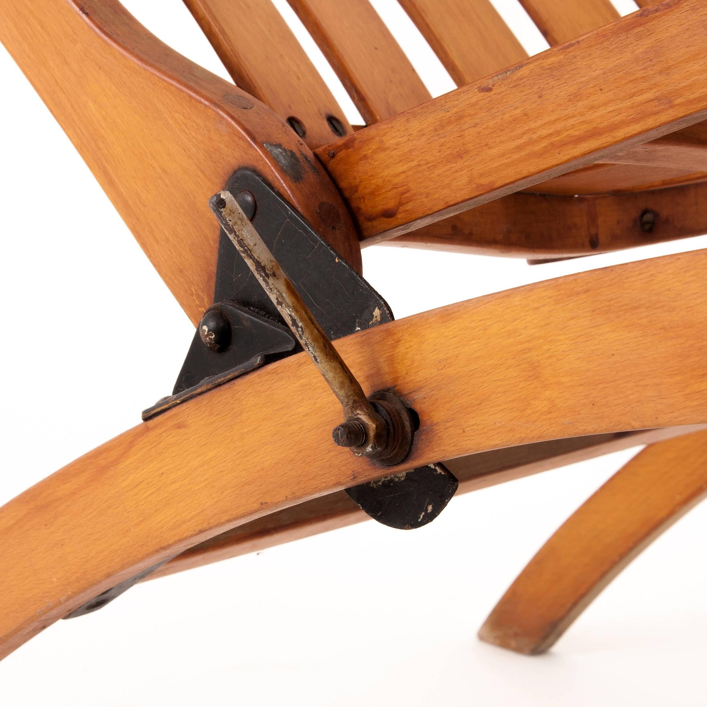 Thonet Siesta Medizinal Bentwood Lounge Chair:: Hans & Wassili Luckhardt:: 1930er Jahre (Metall)