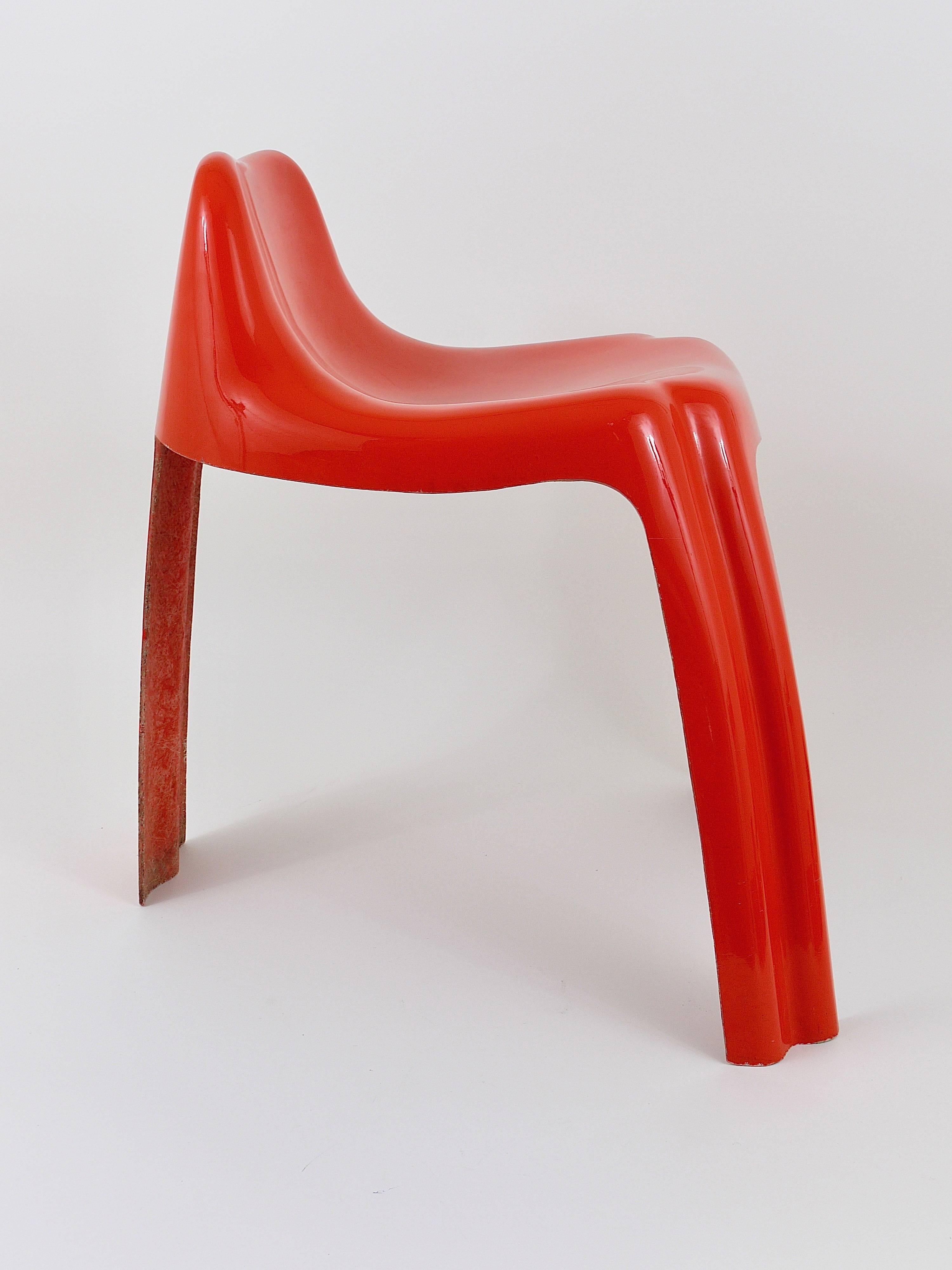 French Patrick Gingembre Ginger Orange Fiberglass Chair Ginger, Paulus, France, 1970s For Sale