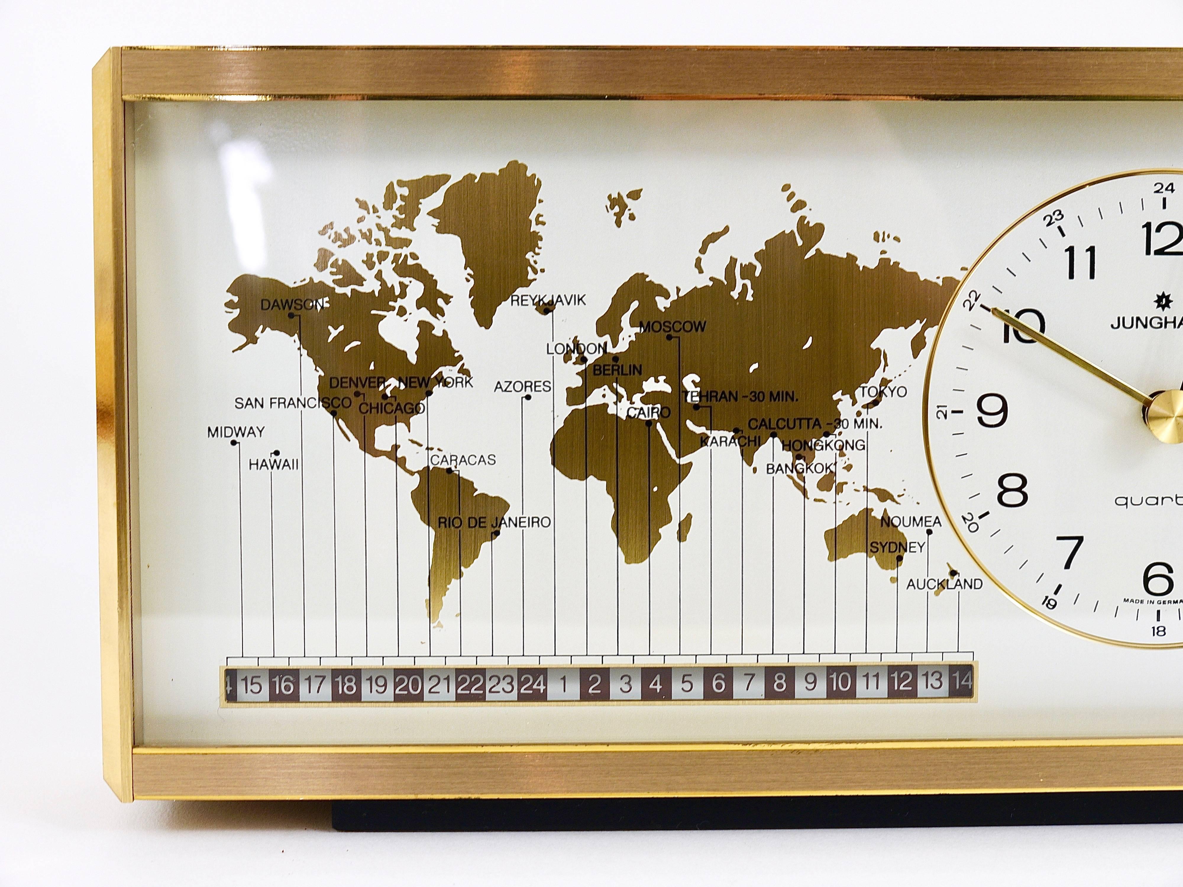 Midcentury Junghans GMT World Time Zone Brass Table Clock, Germany, 1970s In Excellent Condition In Vienna, AT