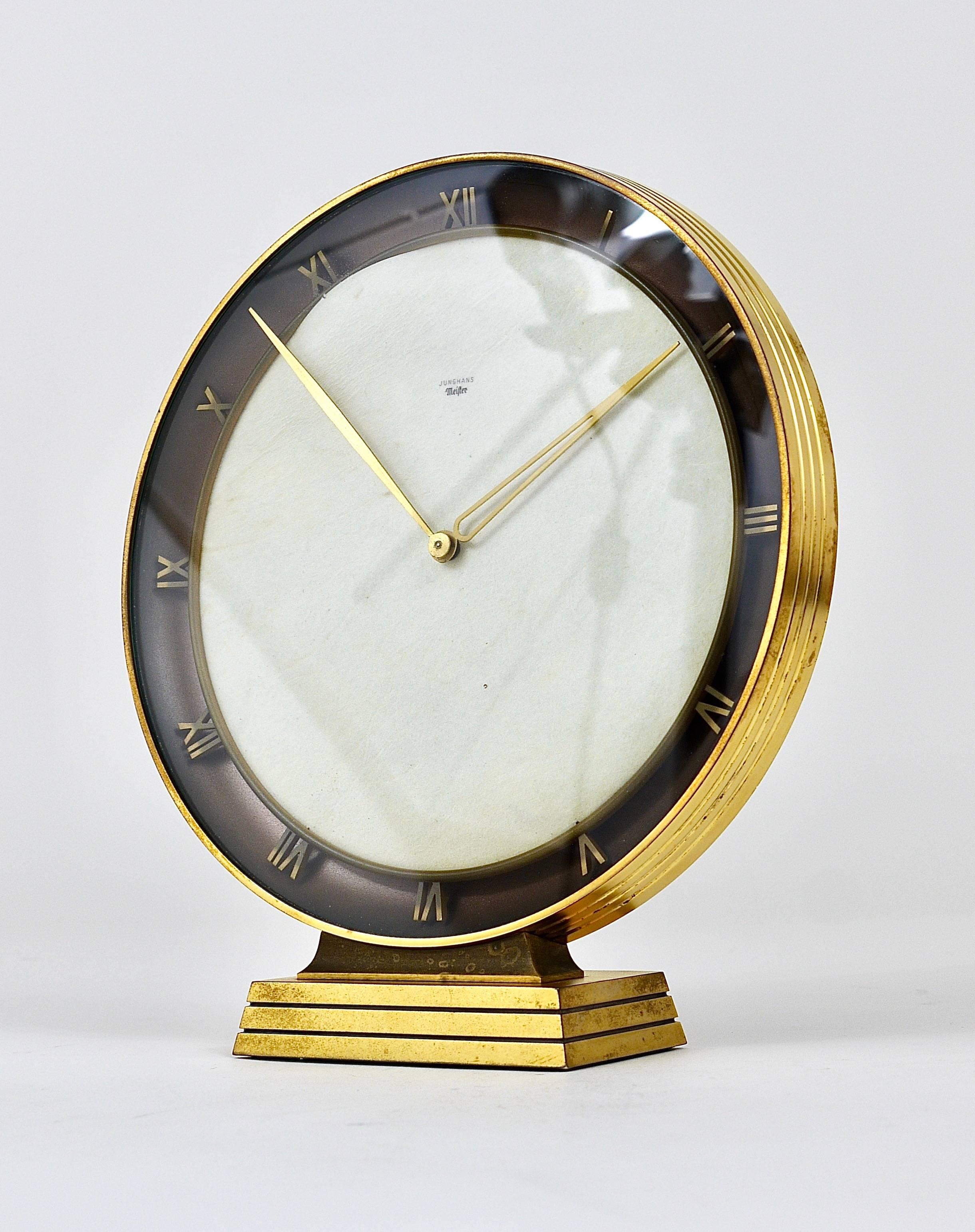 Junghans Meister Art Deco Brass Table Clock, Germany, 1930s In Good Condition In Vienna, AT