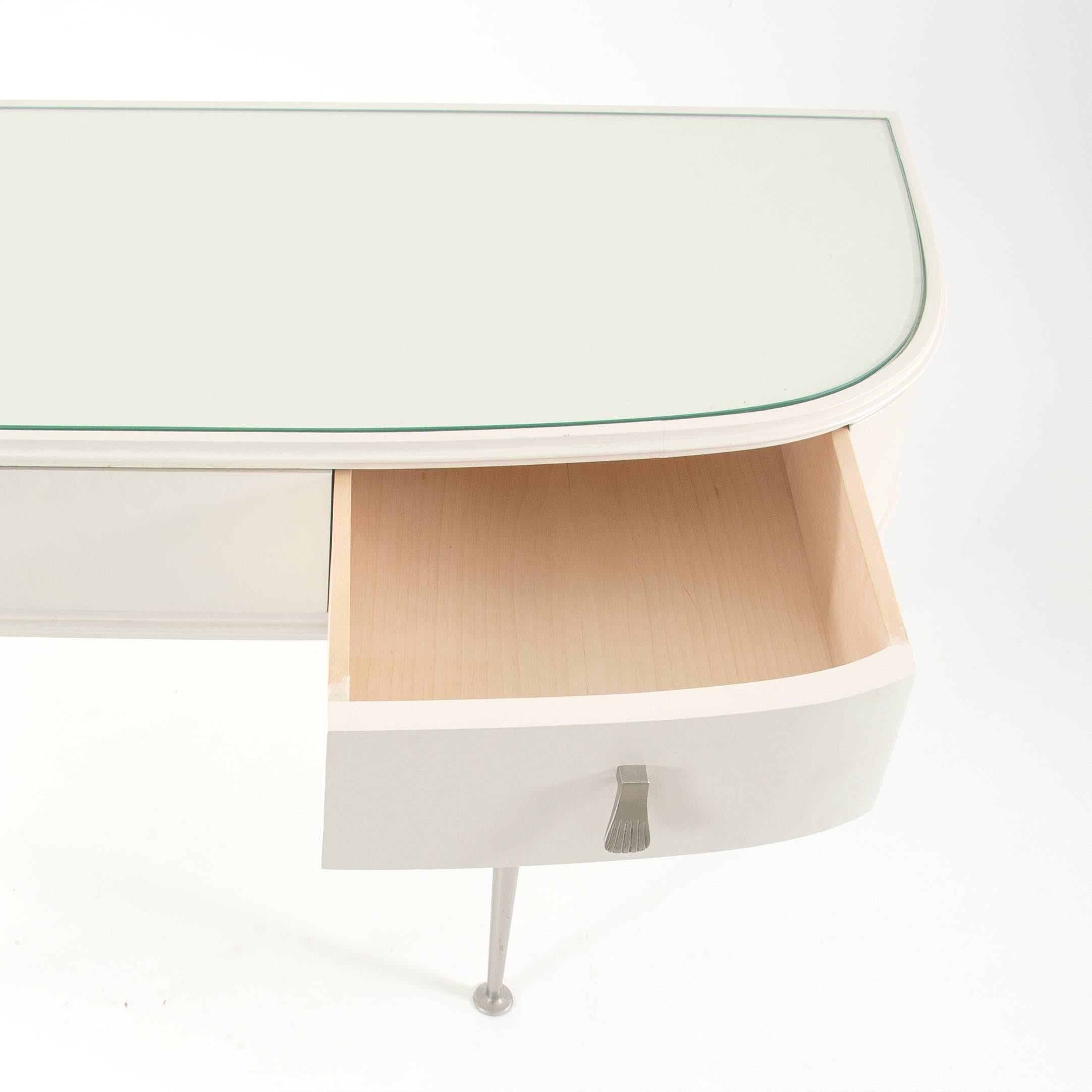 20th Century White Midcentury Console Table Vanity Table, Italy, 1950s