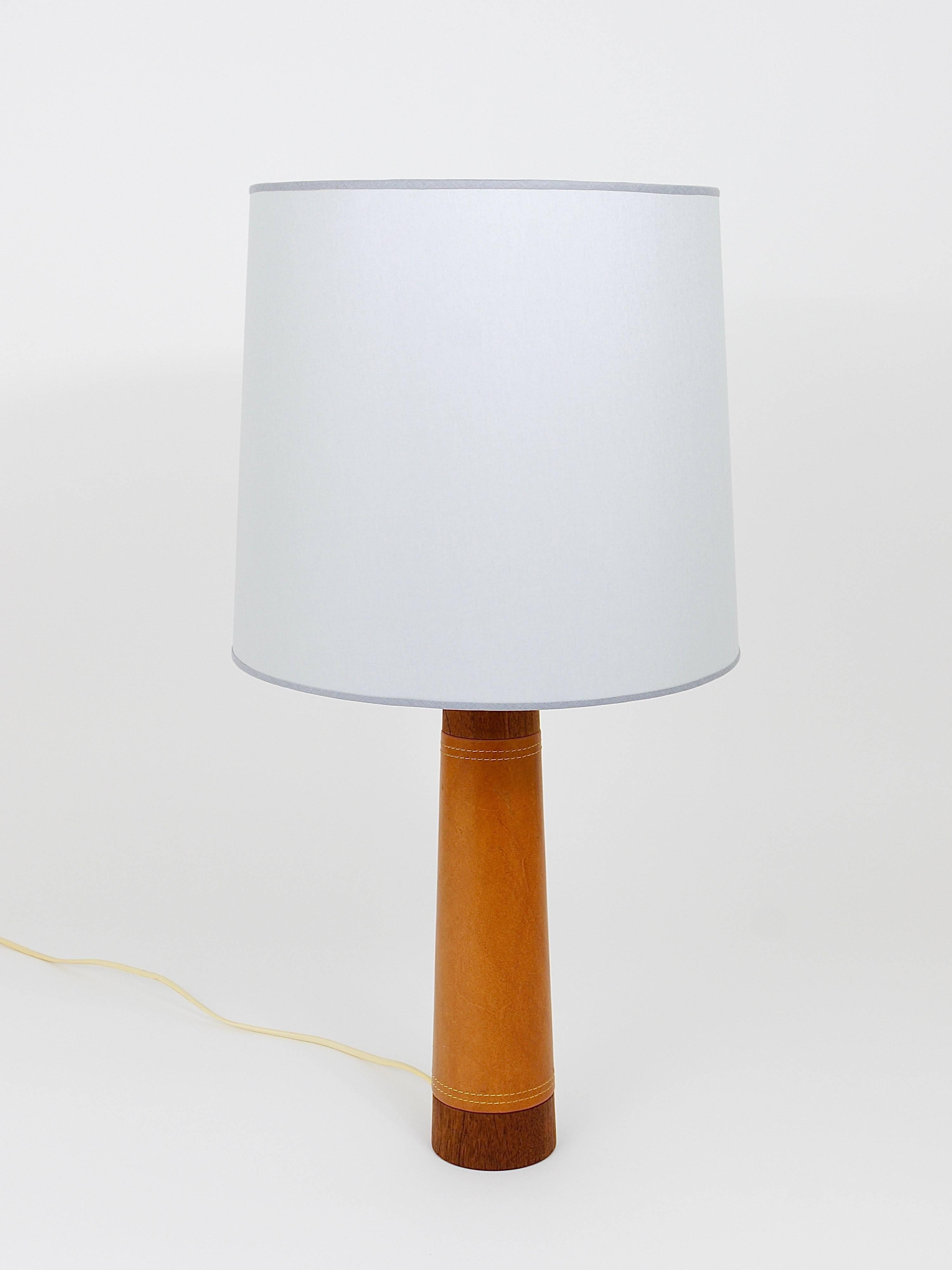 Beautiful Danish Midcentury Teak Leather Table Lamp, Denmark, 1950s For Sale 3