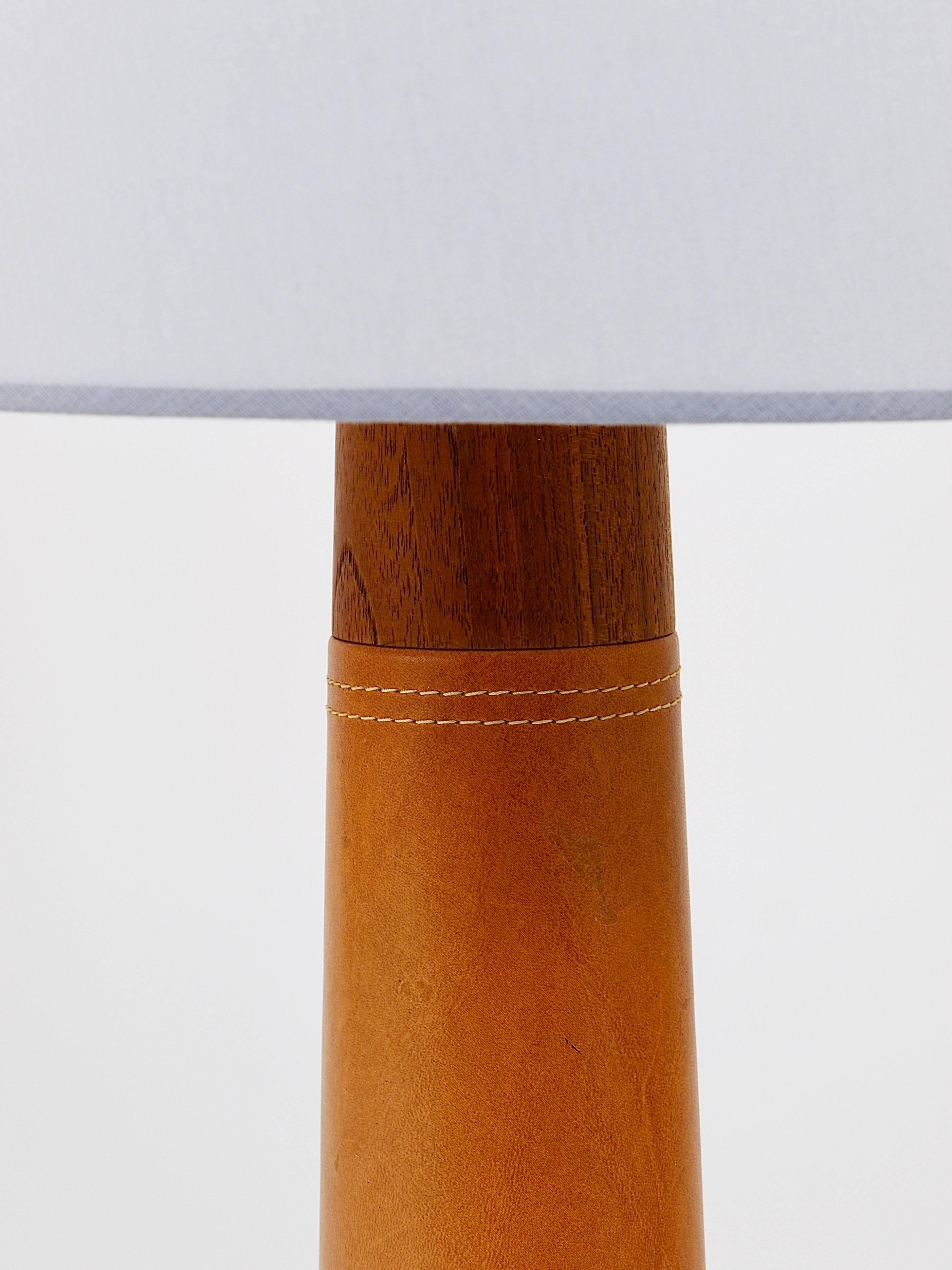 Mid-Century Modern Beautiful Danish Midcentury Teak Leather Table Lamp, Denmark, 1950s For Sale