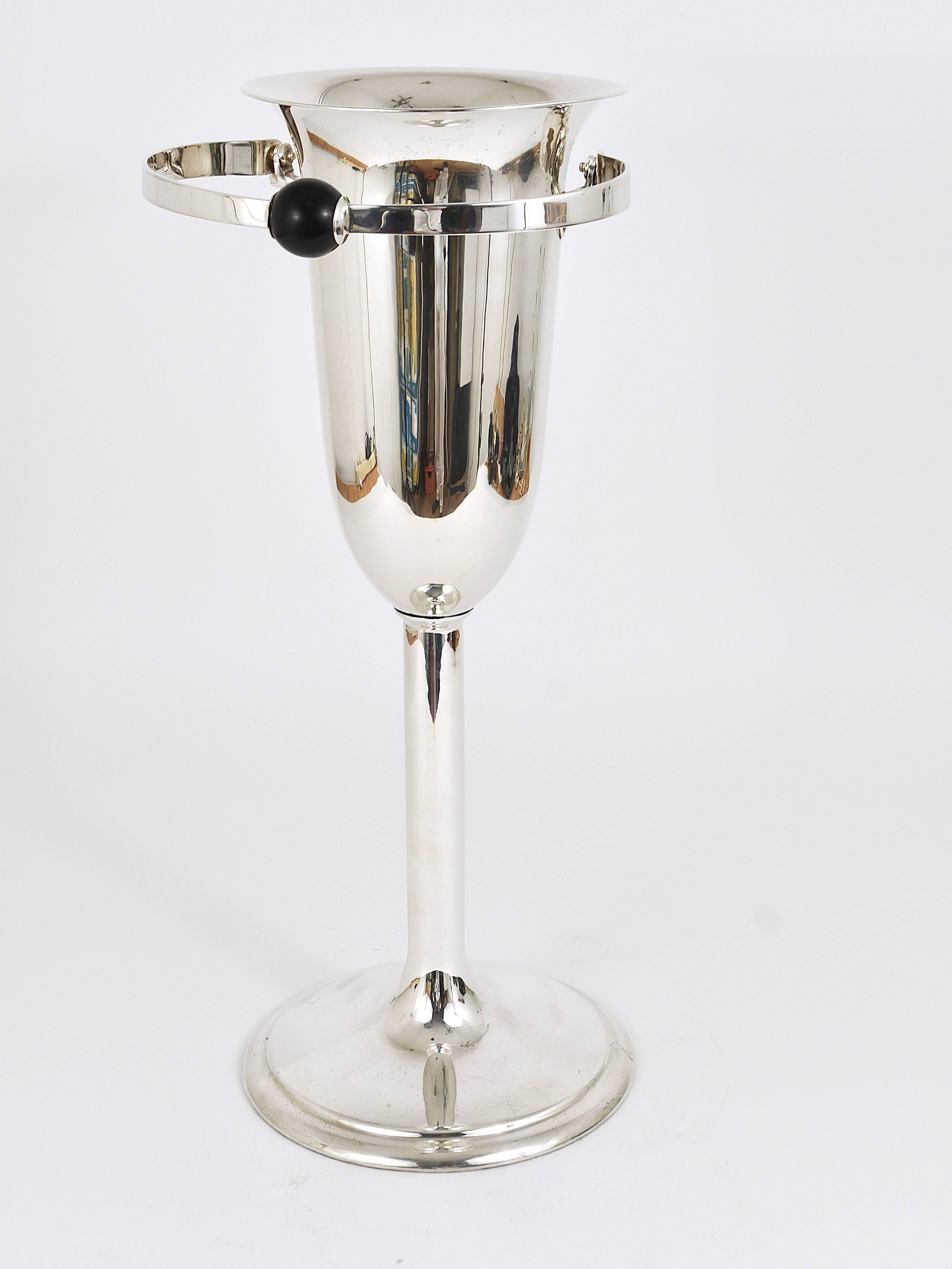 French Art Deco Floor Standing Wine orChampagne Cooler Ice Bucket, Silver, 1930s 1