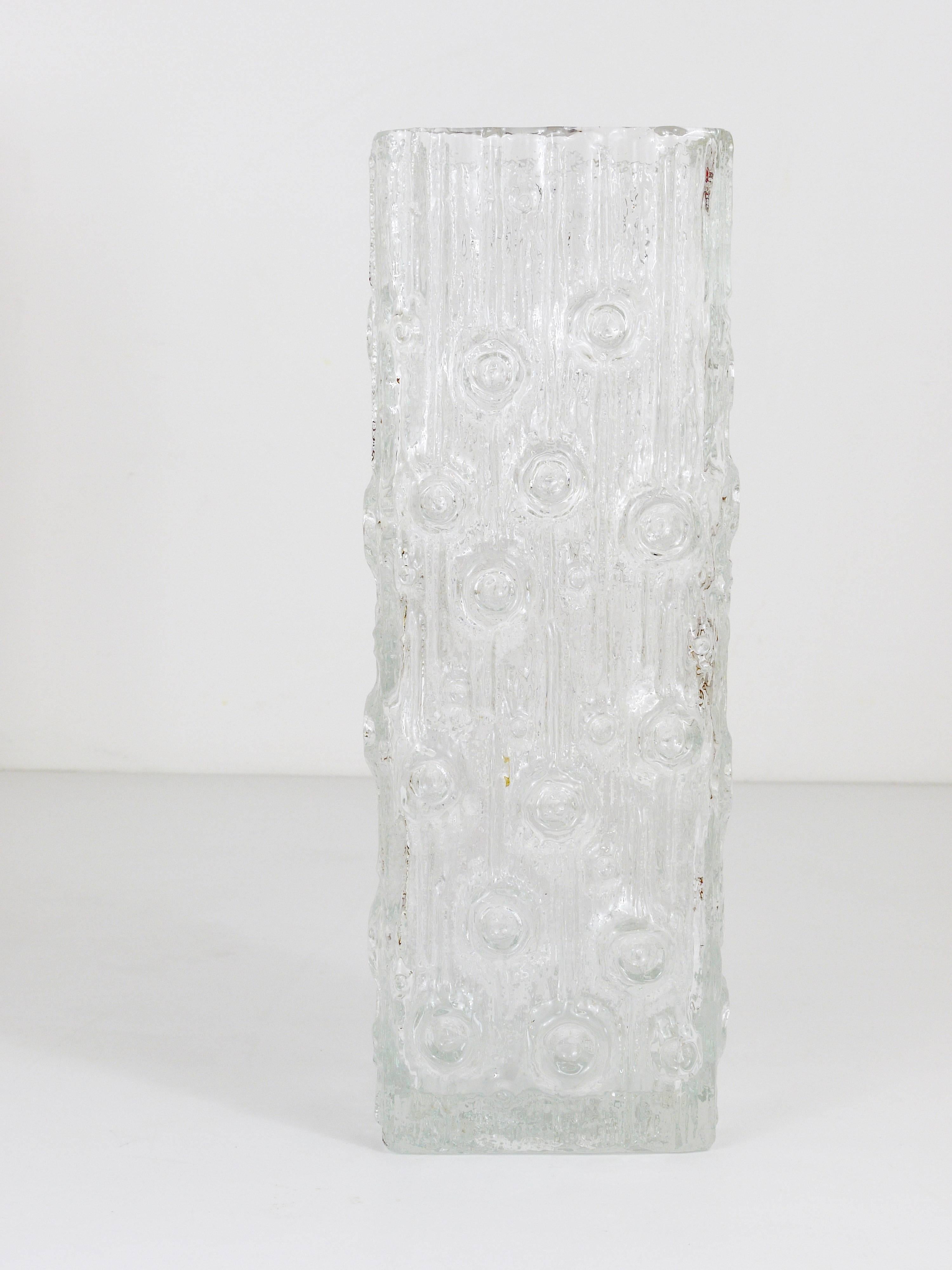 Mid-Century Modern Peill & Putzler Op Art Square Modernist Ice Glass Vase, Germany, 1970s For Sale