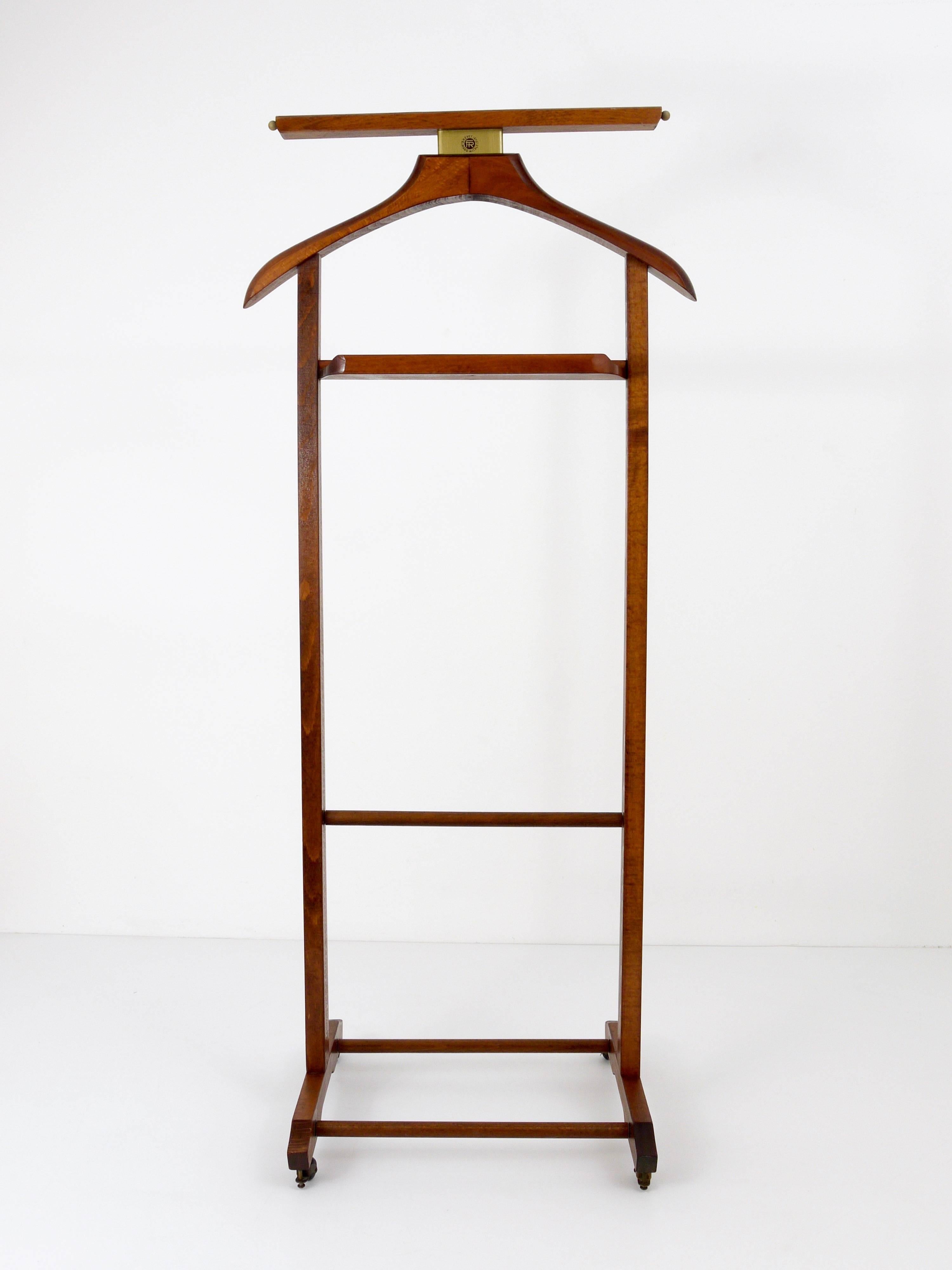 Ico Parisi Modernist Valet Stand by Fratelli Reguitti, 1950s 1