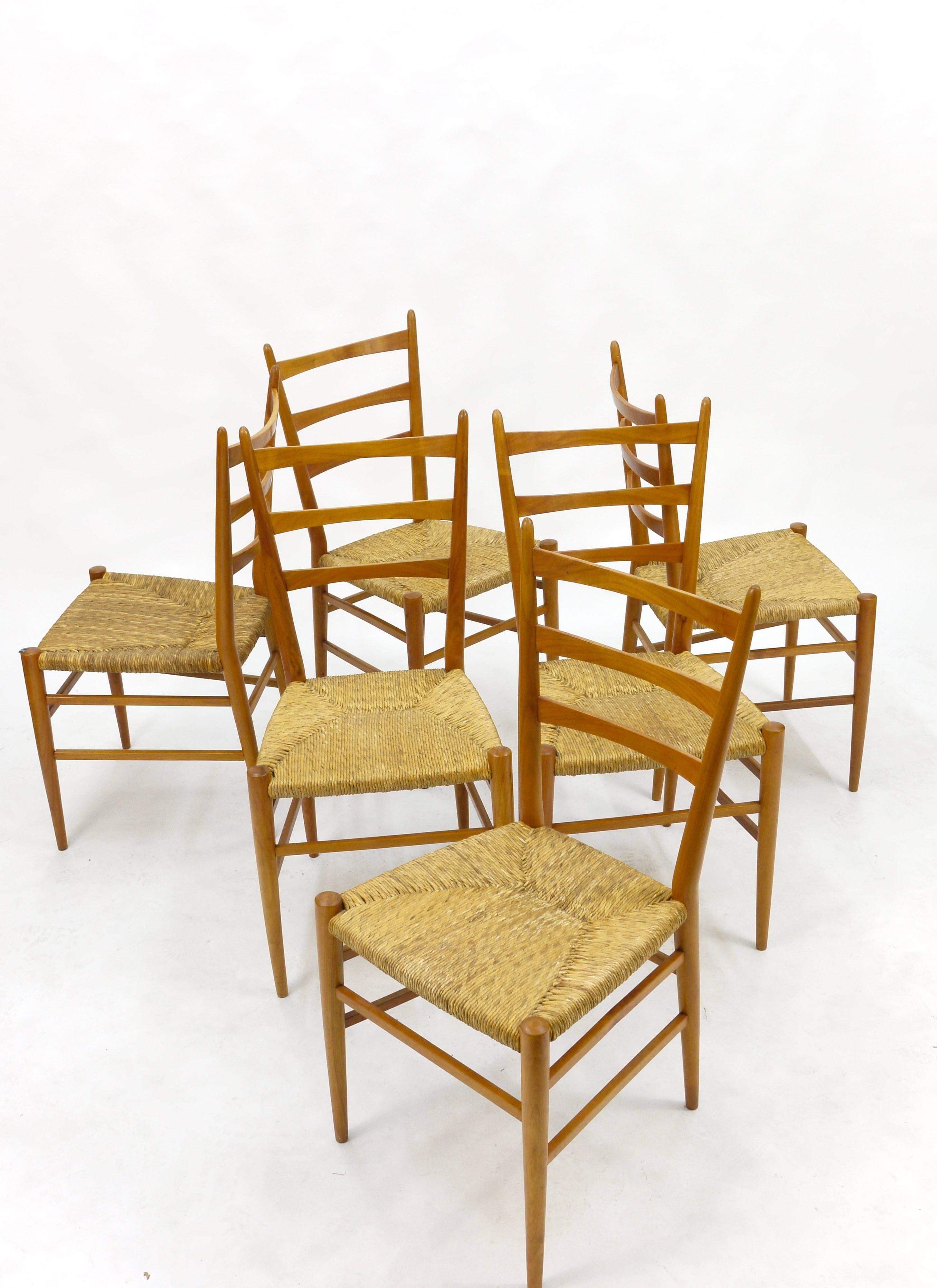 Set of Six Wooden Chairs in the Style of Gio Ponti, Cassina, Italy, 1950s 3