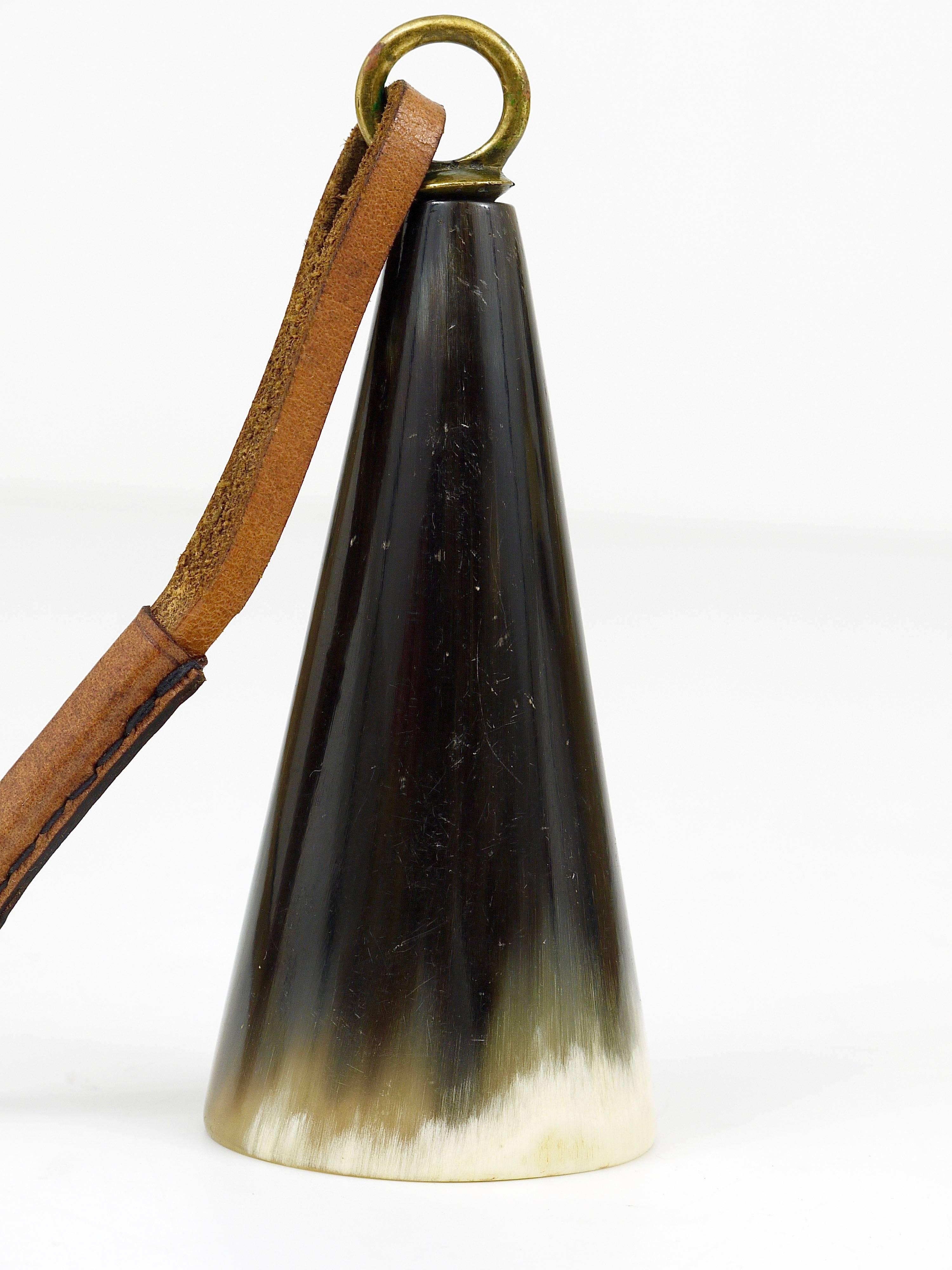 Carl Auböck Cork Bottle Stopper, Horn, Leather, Austria, 1950s In Excellent Condition In Vienna, AT