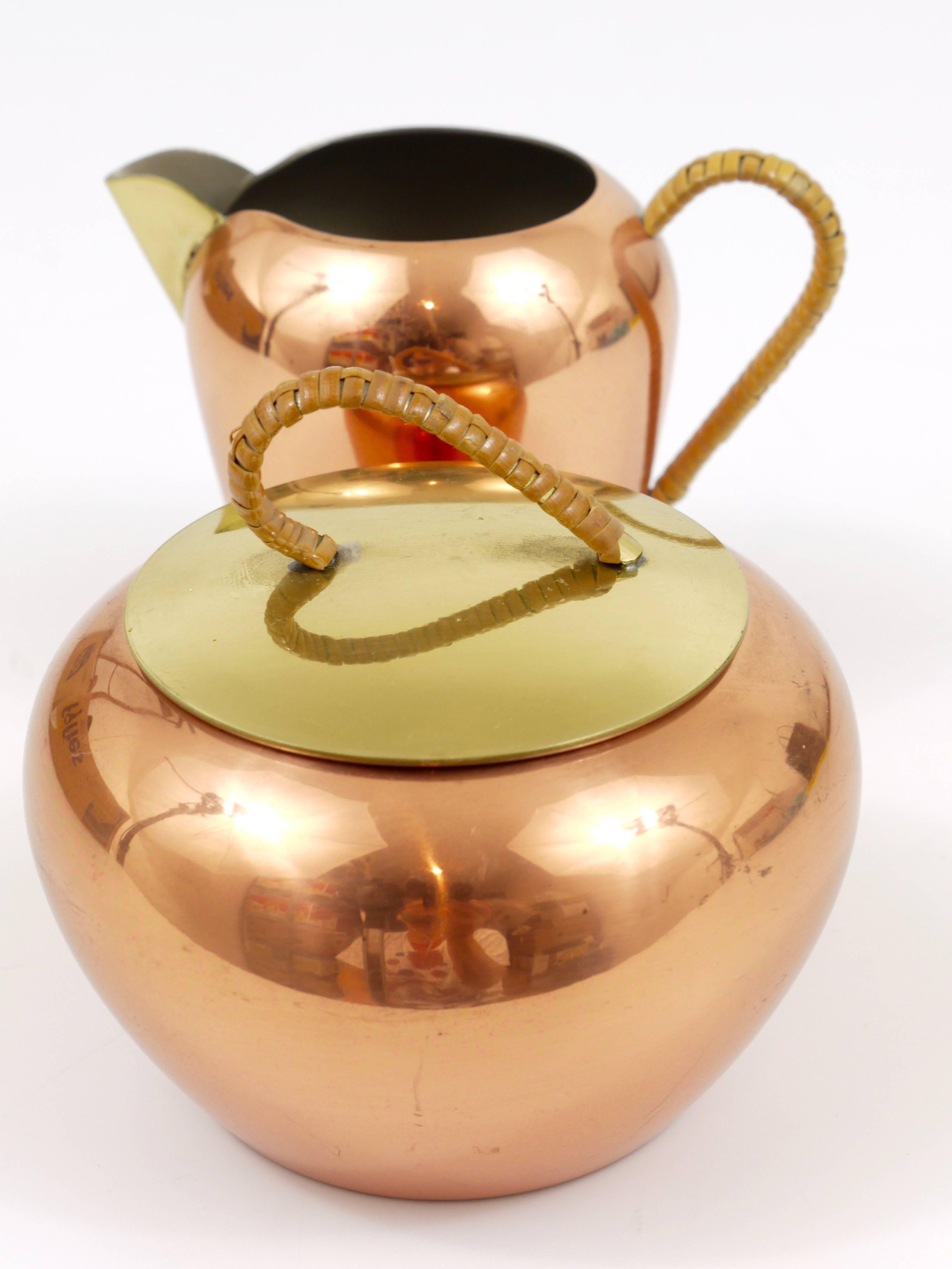 Mid-Century Modern Mid-Century Copper & Brass Milk Creamer and Sugar Bowl with Lid, Austria, 1950s For Sale