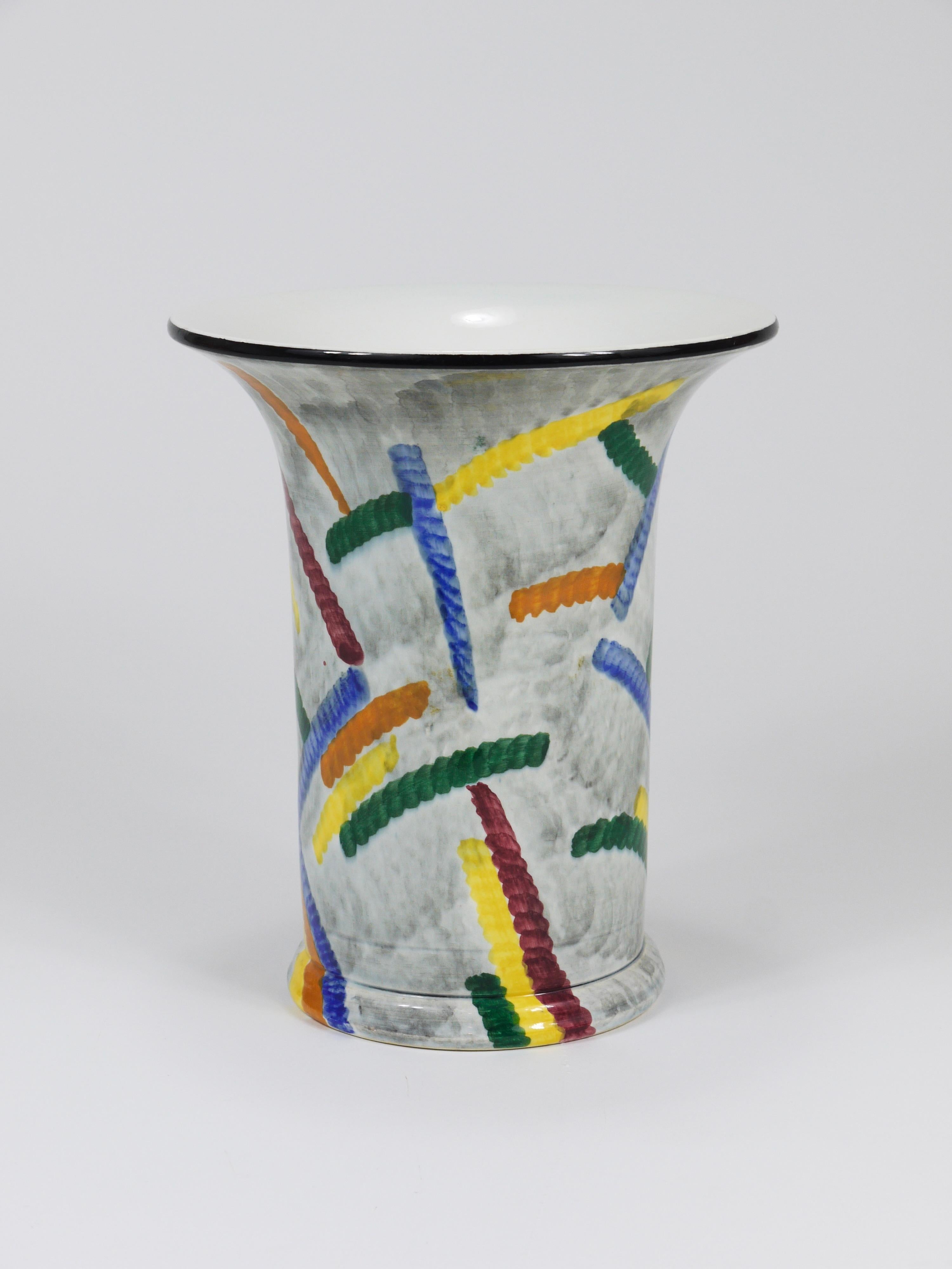 Early 20th Century Eva Zeisel Art Deco Bauhaus Pottery Vase, SMF Schramberg, Germany 1920s For Sale