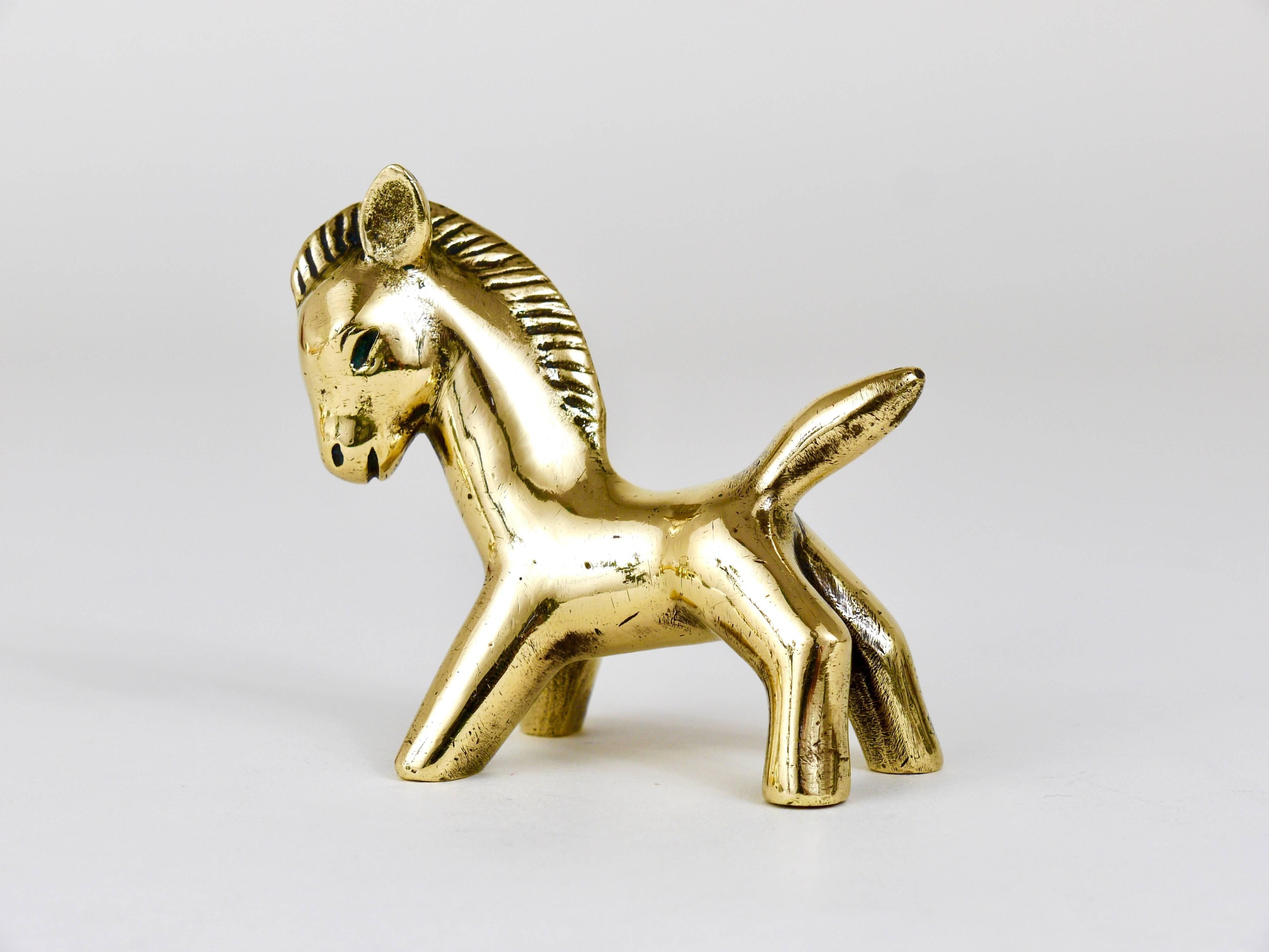 Autrichien Walter Bosse Figurine en laiton en forme de cheval du milieu du siècle, Herta Baller, Autriche, années 1950 en vente
