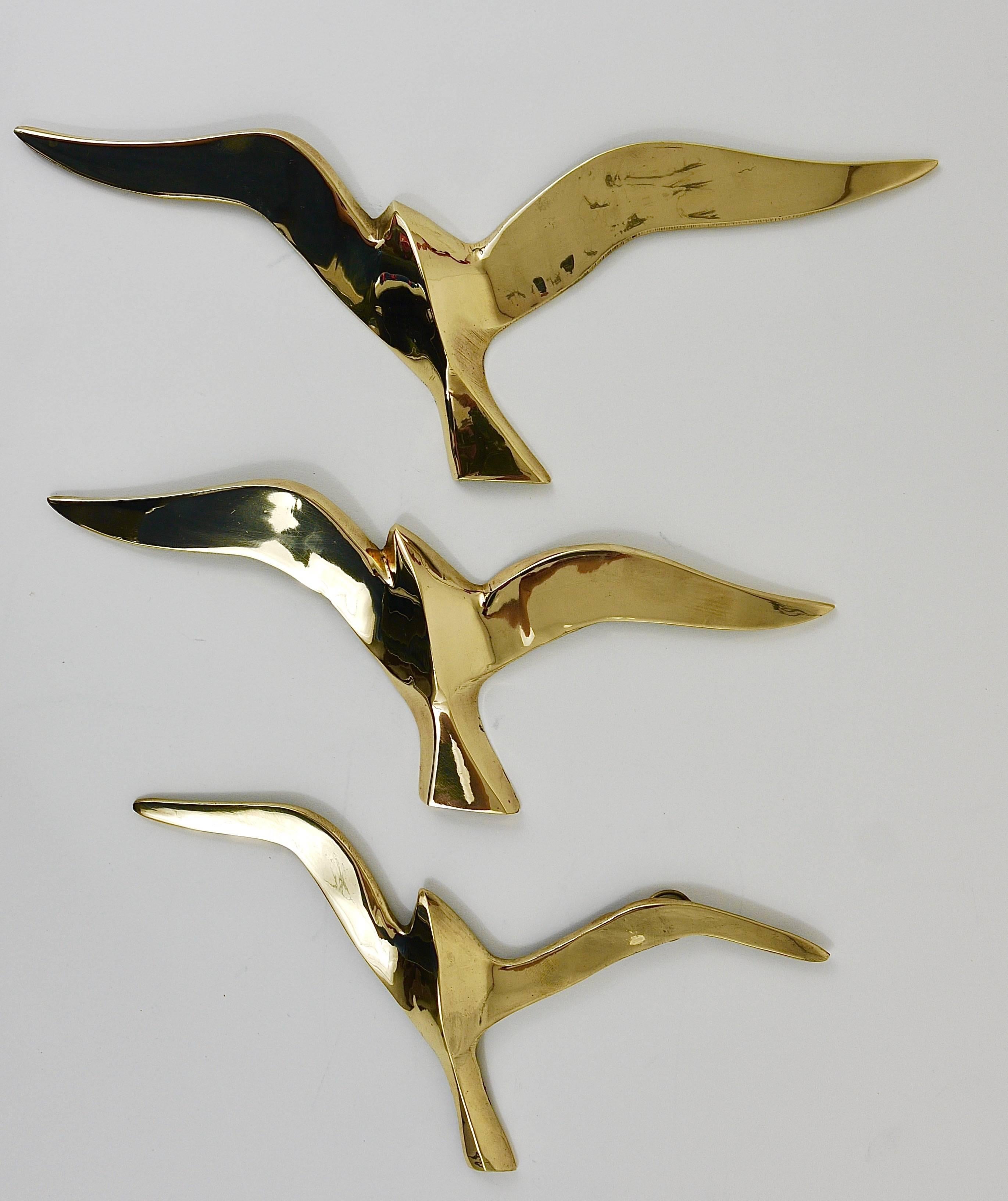 Six Wall-Mounted Midcentury Seagull Bird Brass Sculptures, Austria, 1950s 2