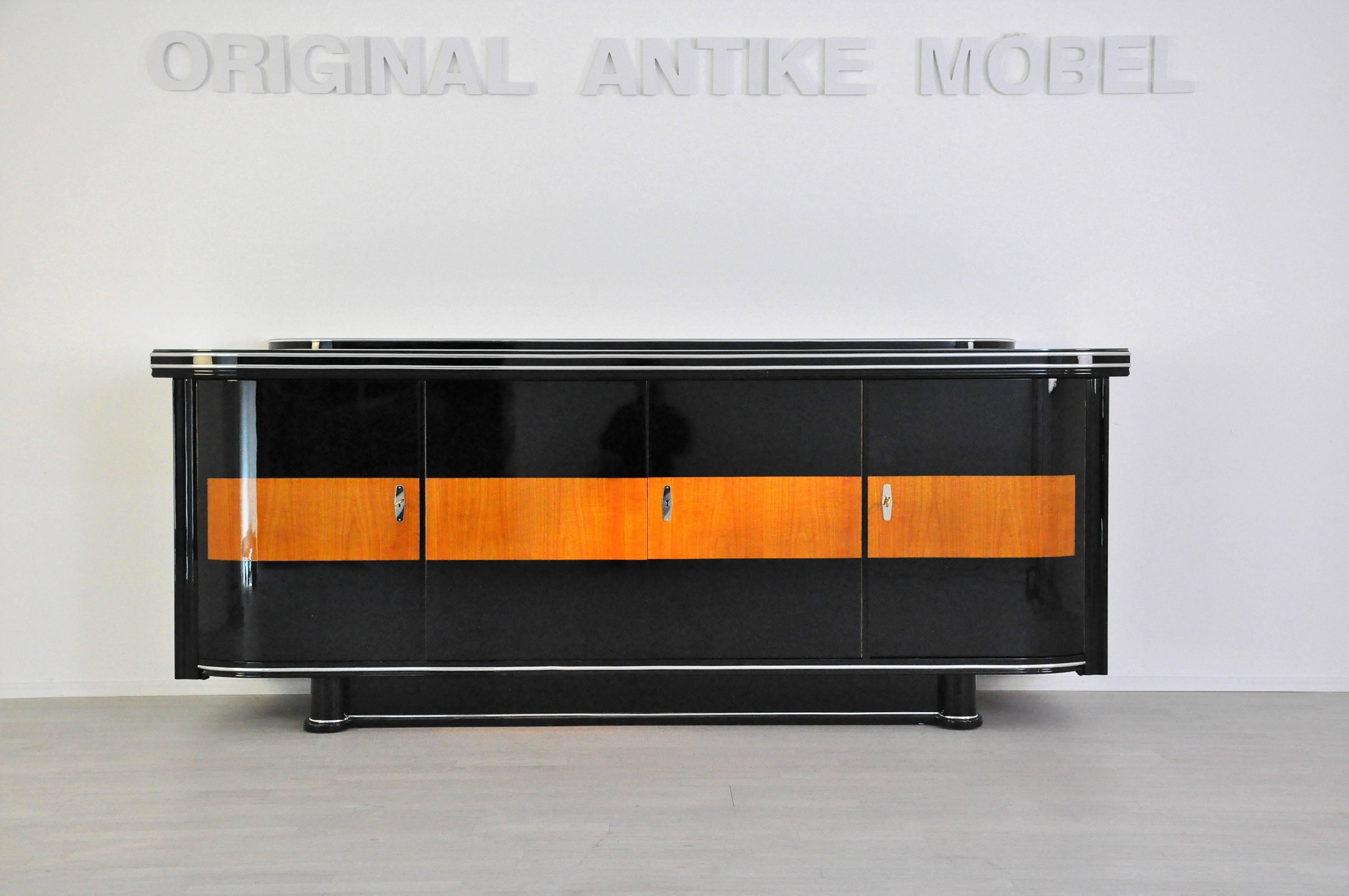 Art Deco Sideboard with Maple Application 2