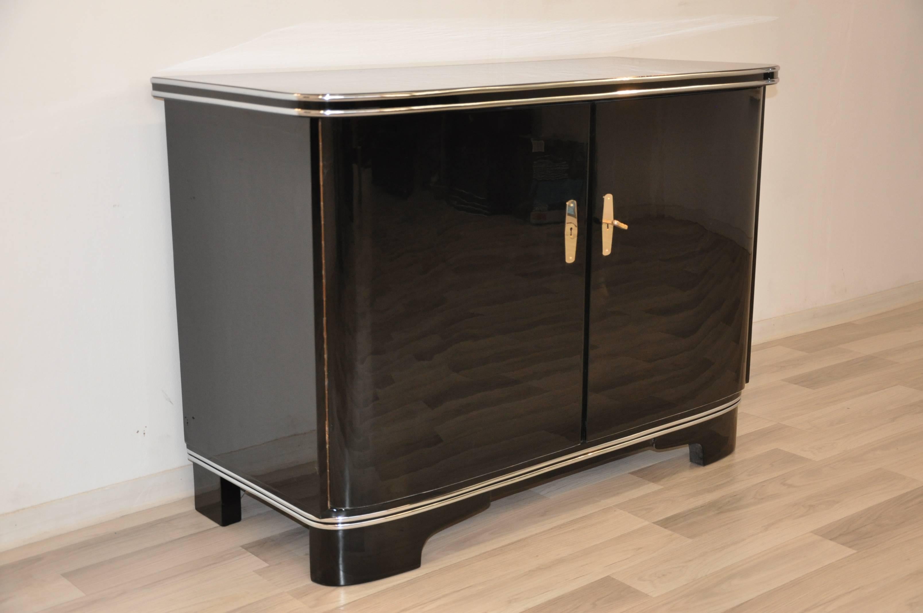 Mid-20th Century Art Deco Commode with Piano Lacquer