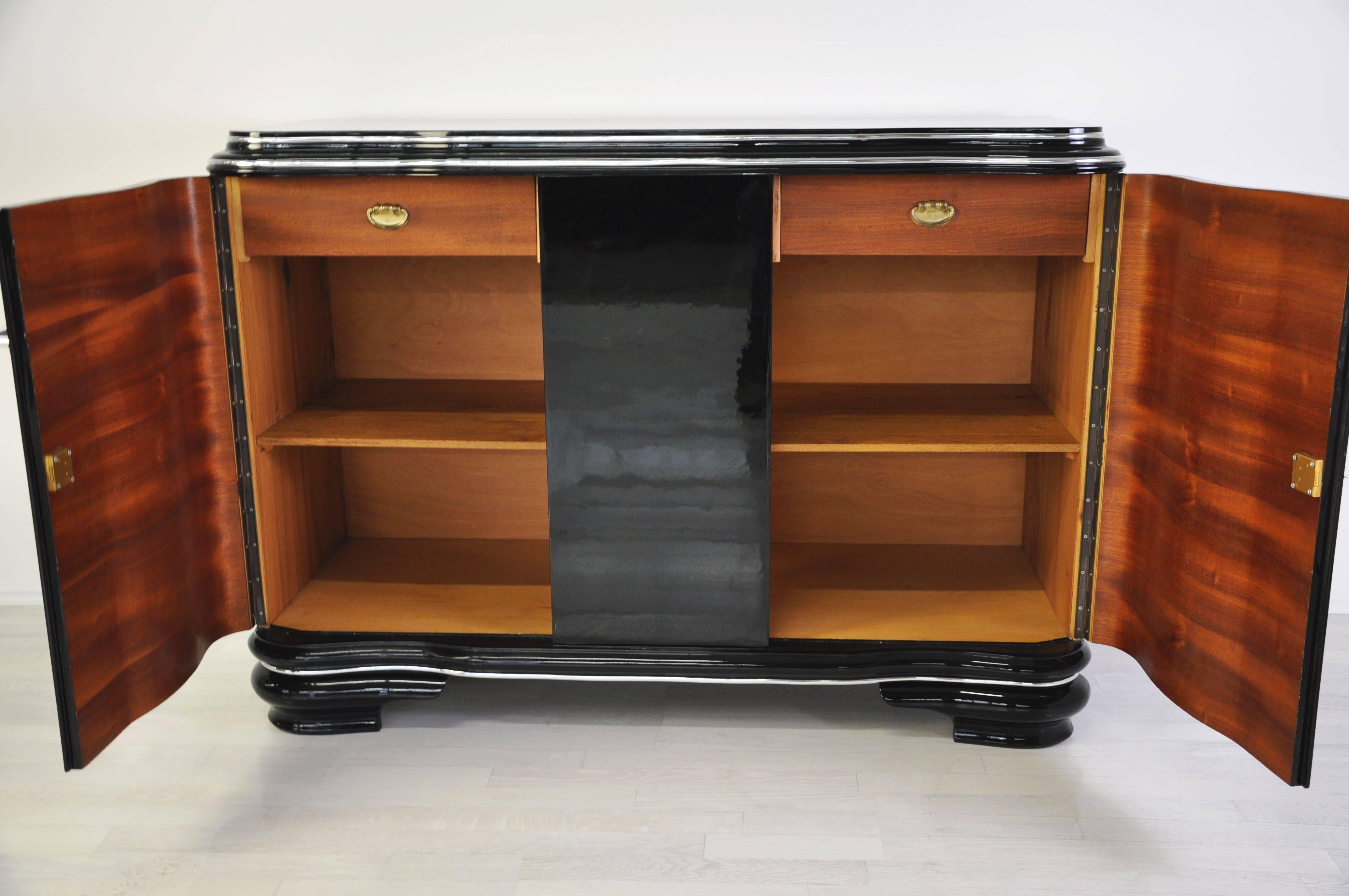 Lacquer French Art Deco Sideboard with Serpentine Doors
