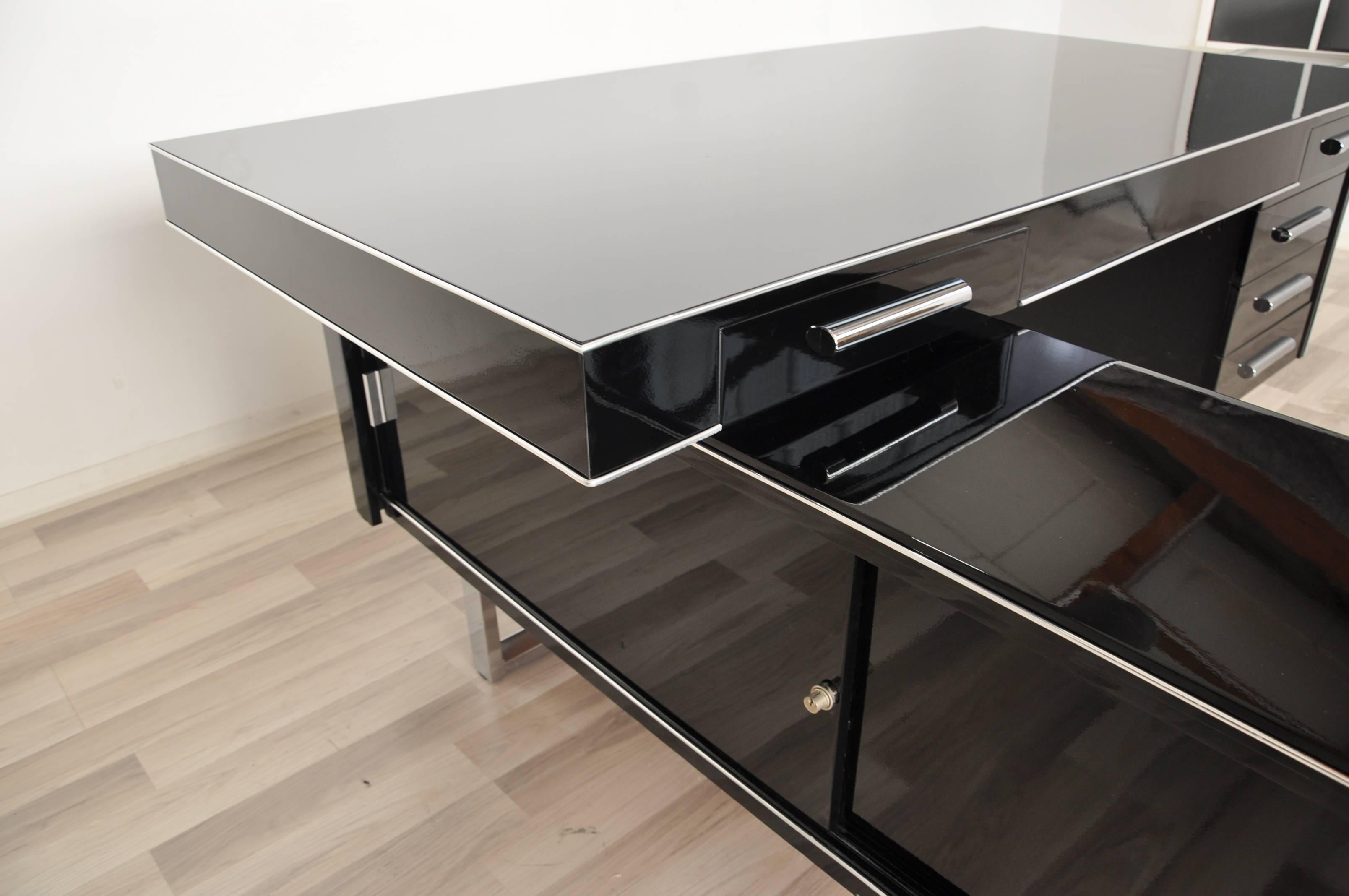 Mid-20th Century Exclusive Bauhaus Style Desk