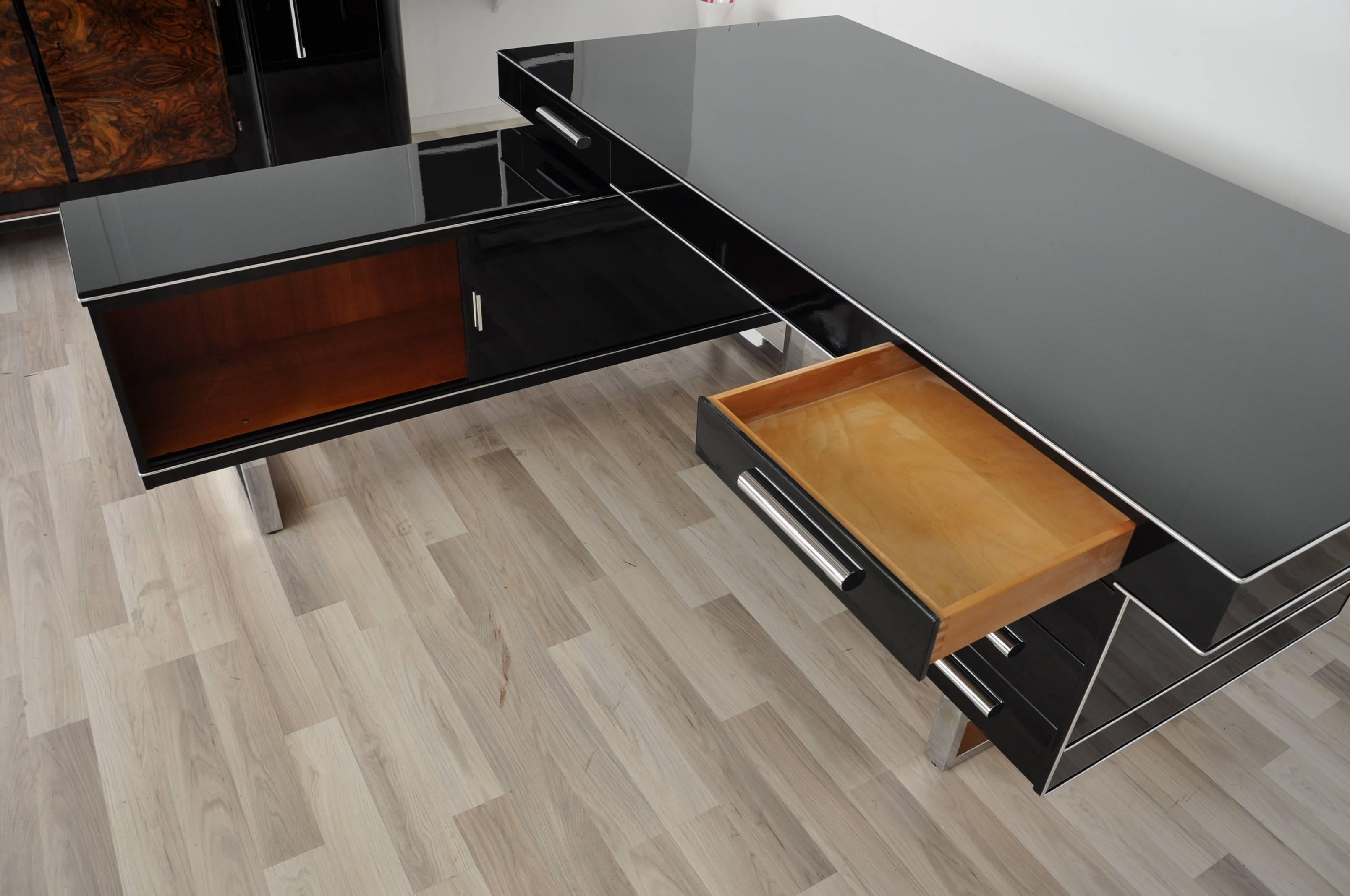 Exclusive Bauhaus Style Desk 5