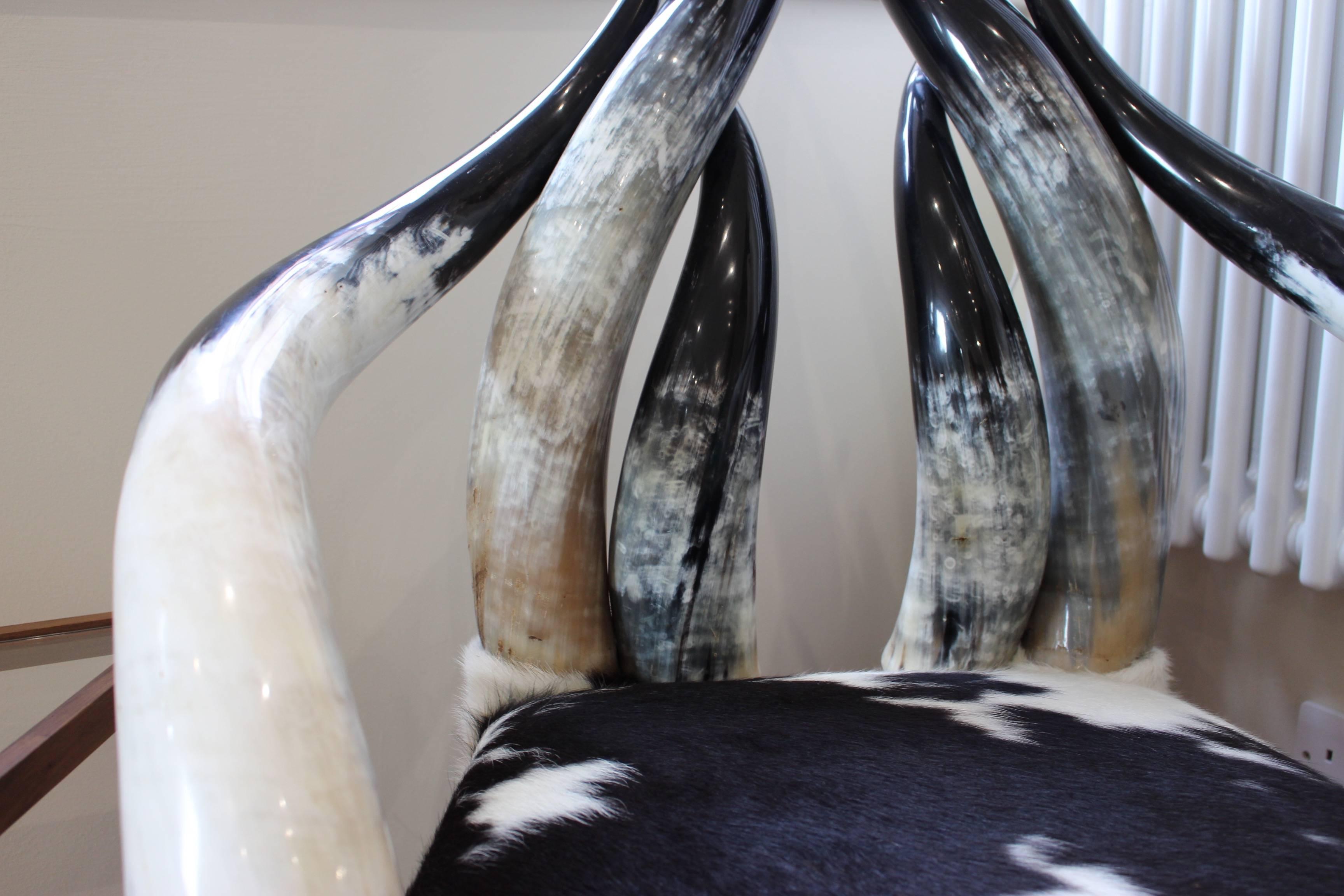 Pair of contemporary horn and hide chairs In Excellent Condition In Petworth, West Sussex