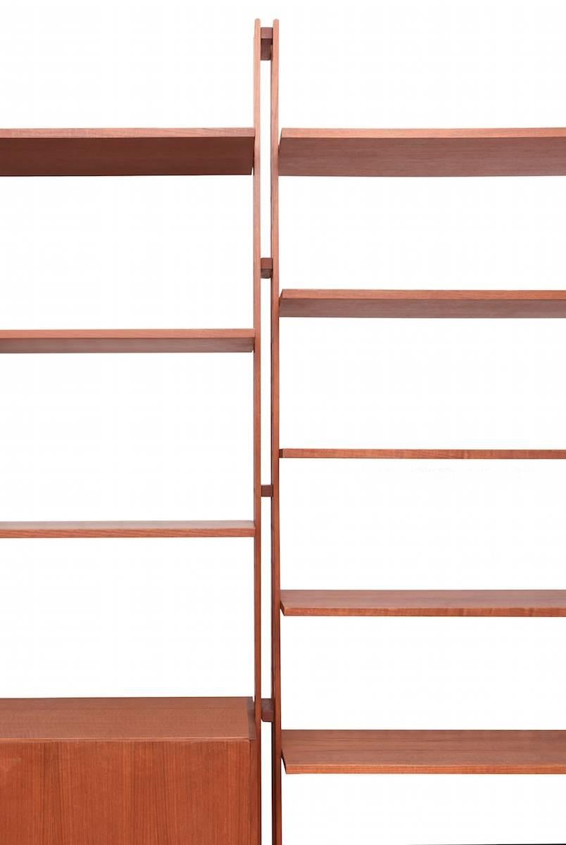 Mid-Century Modern 1958 Rosewood Franco Albini and Franca Helg LB10 Bookcase For Sale