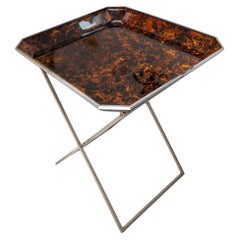 Tablette pliante italienne des années 1970 en bakélite et lucite, motif écaille, signée Willy Rizzo