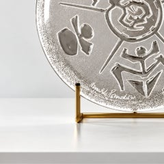 Plato de cristal escultural italiano firmado por Arnaldo Pomodoro