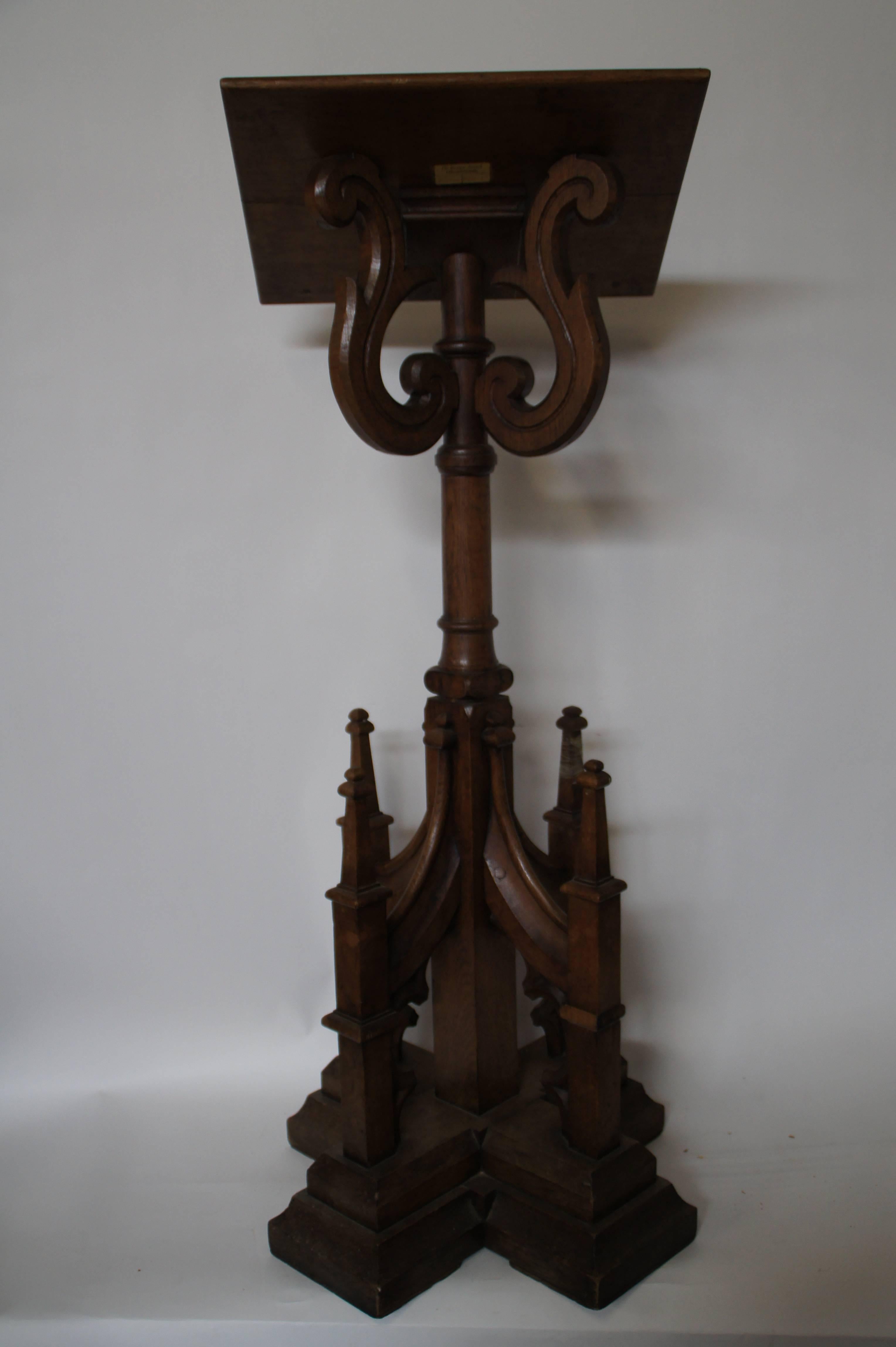 19th Century Wooden Lectern In Good Condition In Esbeek, NL