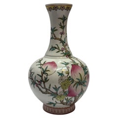 19th Century Chinese Porcelain Vase