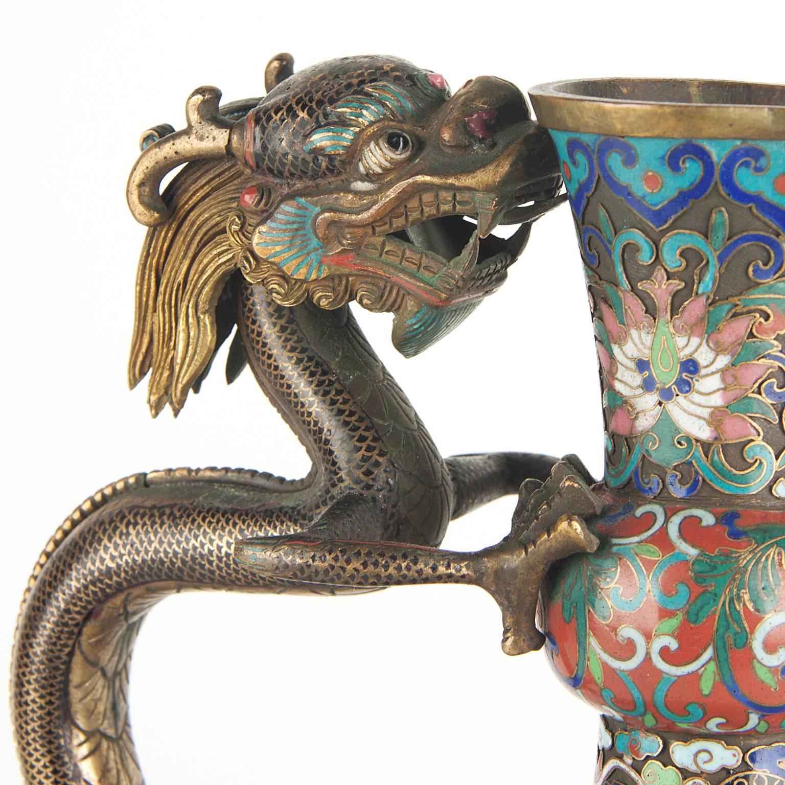 Important Antique Chinese Cloisonne Ewer, late 19th Century 1