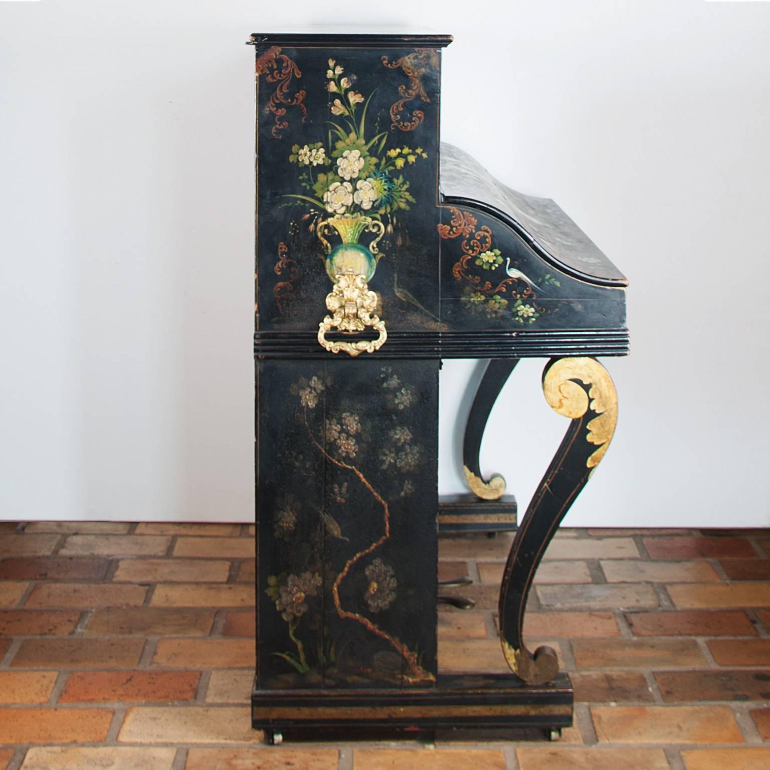 19th Century Painted Piano In Good Condition In Esbeek, NL