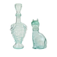 Vetreria Etrusca: caraffa da vino con grappolo d'uva italiano e gatto
