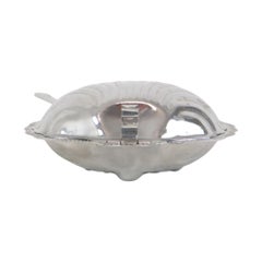 Vintage Queen Anne Frosted Glass Scallop Shell Butter Dish