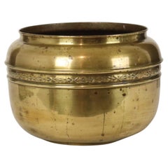 Large French Brass Repoussé Cache-pot  Planter, 25 cm