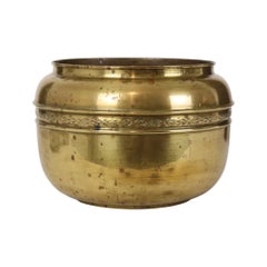 Large French Brass Repoussé Cache-pot  Planter, 25 cm