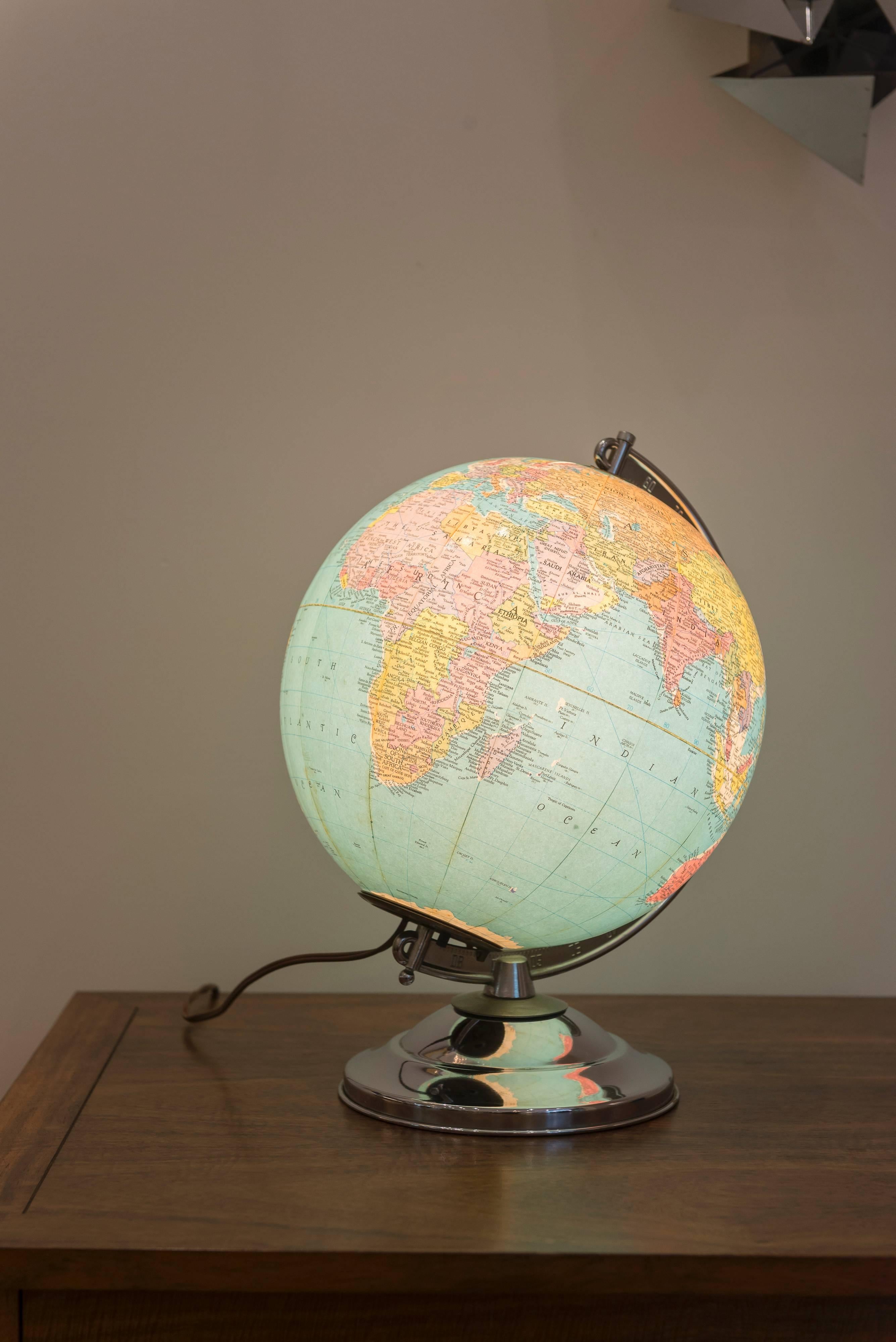 The most perfect illuminated replogle globe I've ever seen. The chrome is very clean and the map is near perfect with 