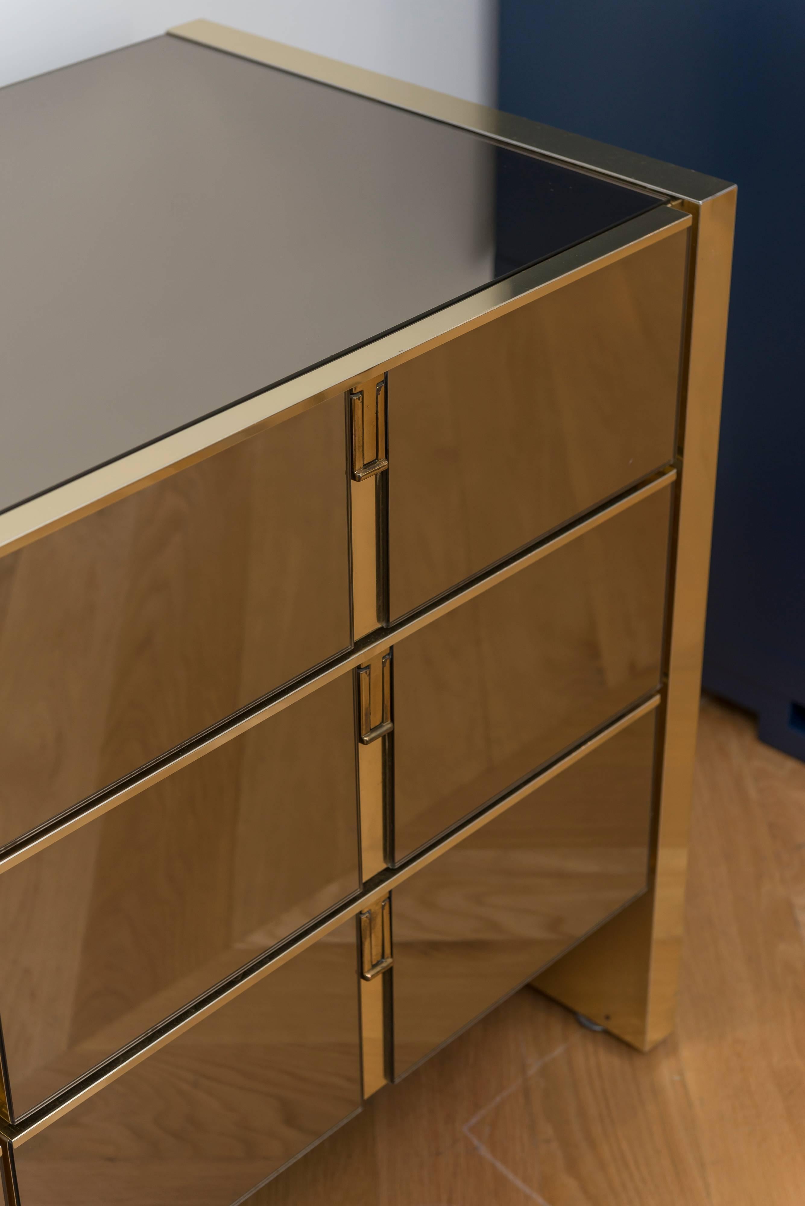 Late 20th Century Ello Furniture Co Brass and Mirrored Brass Nine-Drawer Dresser For Sale