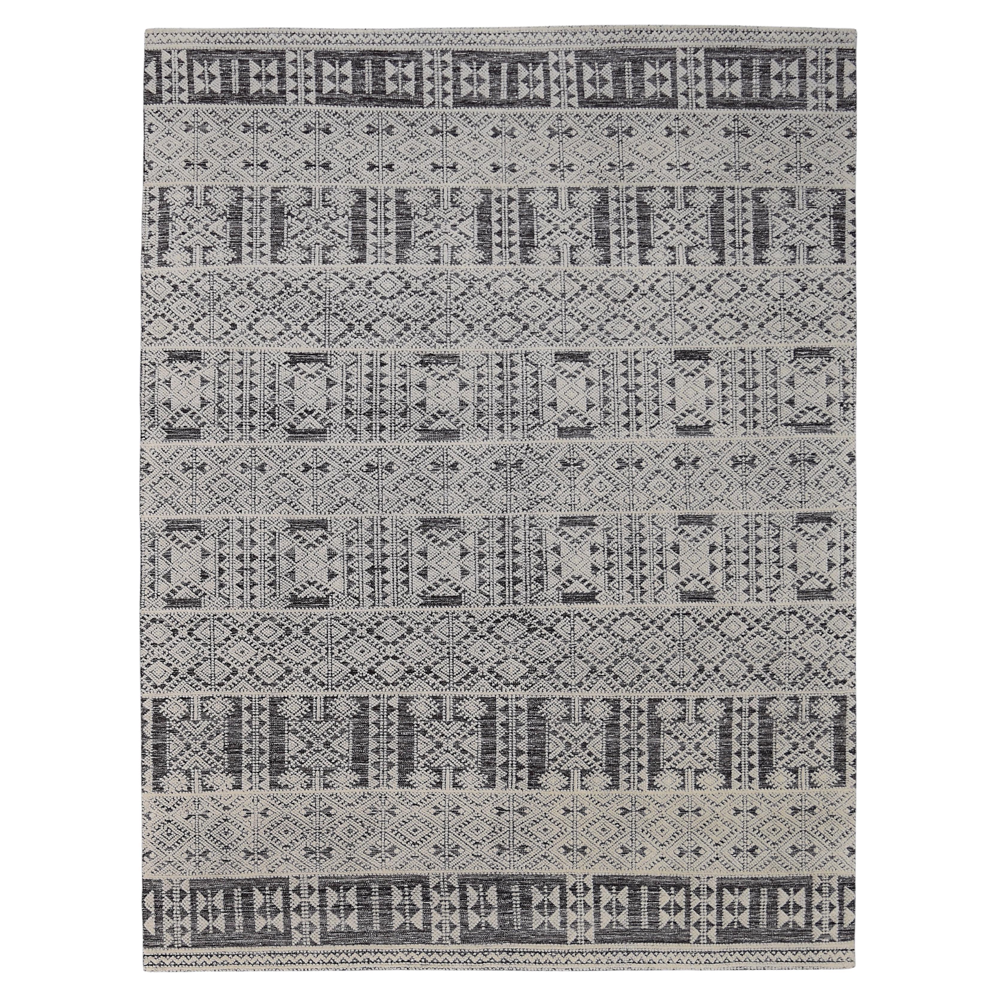 Moderner geometrischer grauer und elfenbeinfarbener Tribal-Wollteppich 8'10''x11'10''