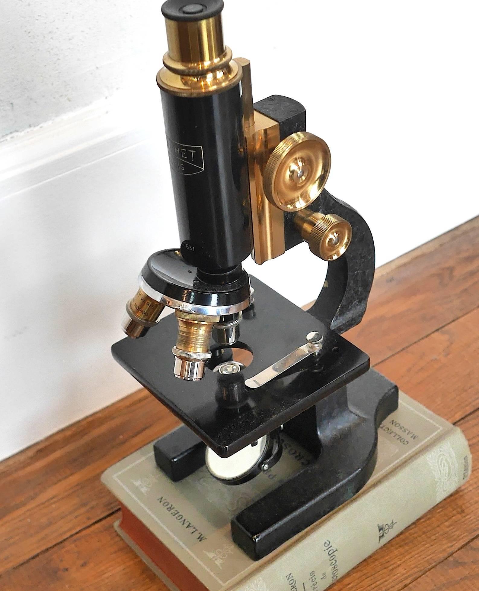 Microscope Nachet du 20e siècle Excellent état à Paris, FR