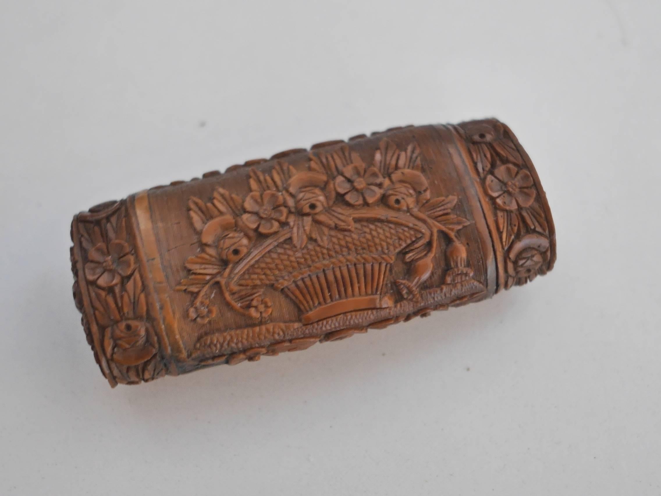 French 19th Century Tagua Nut Snuffbox For Sale