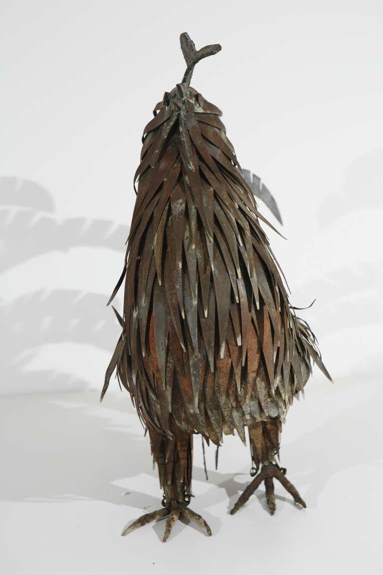 Français Coq sculptural métallique en vente