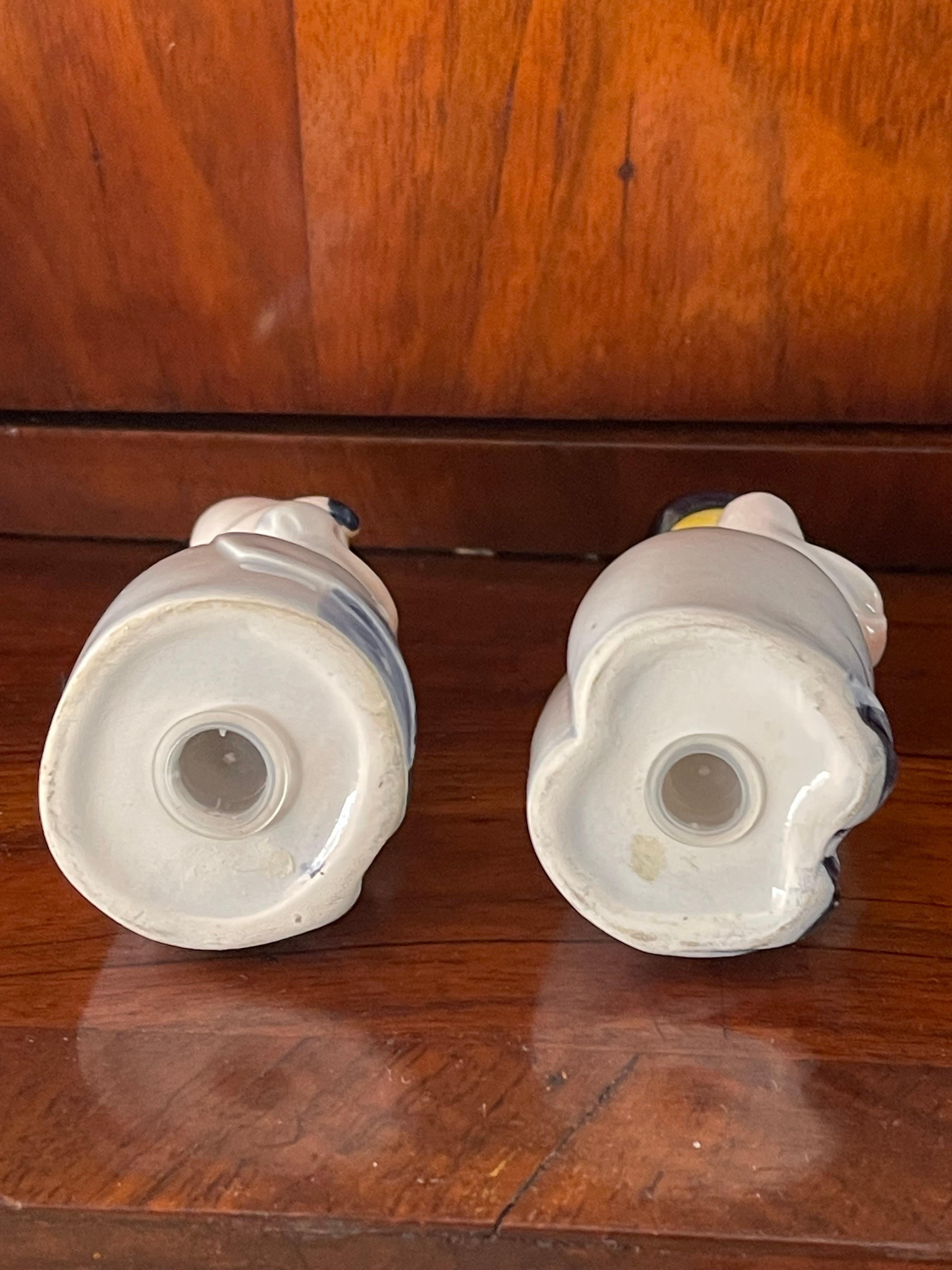 Holland Delft Salz Pfeffer Shakers Handgemalte Volkskunst im Zustand „Gut“ im Angebot in Boca Raton, FL