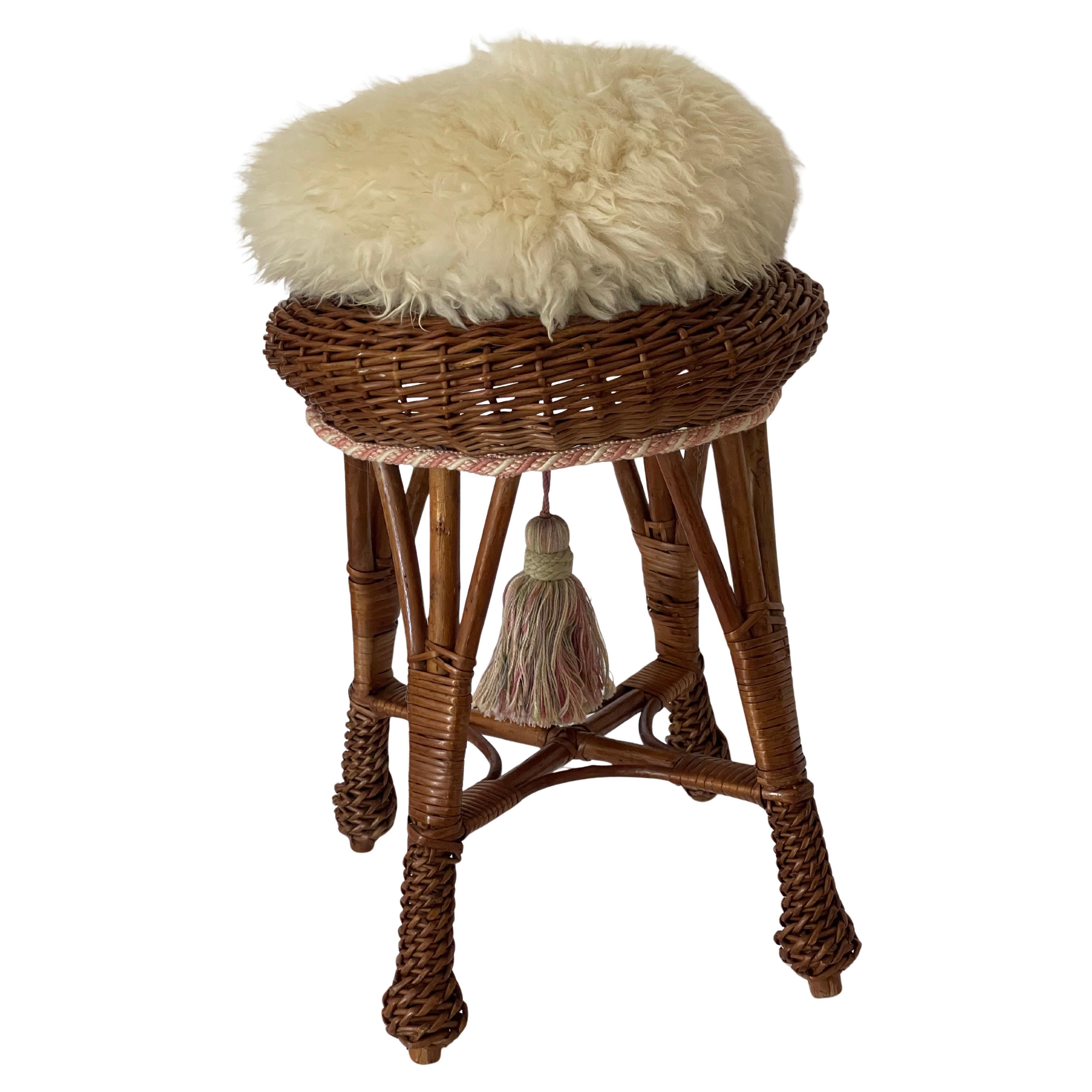 Sgabello o supporto per piante in rattan intrecciato a mano vintage