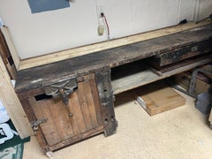 Table-établi de menuisier américain rustique du XIXe siècle, de style ancien